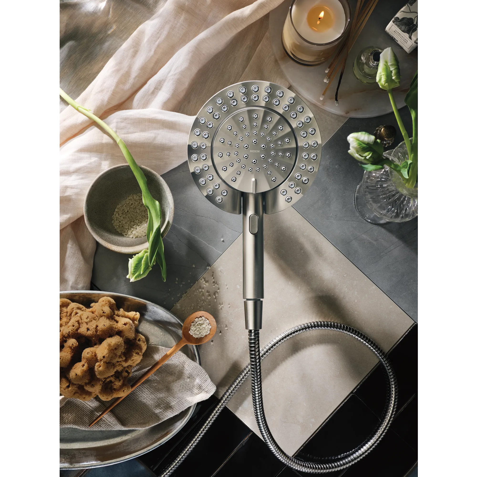 Magnetix Spot resist brushed nickel six-function 6.7" diameter spray head standard with handshower - Image 15