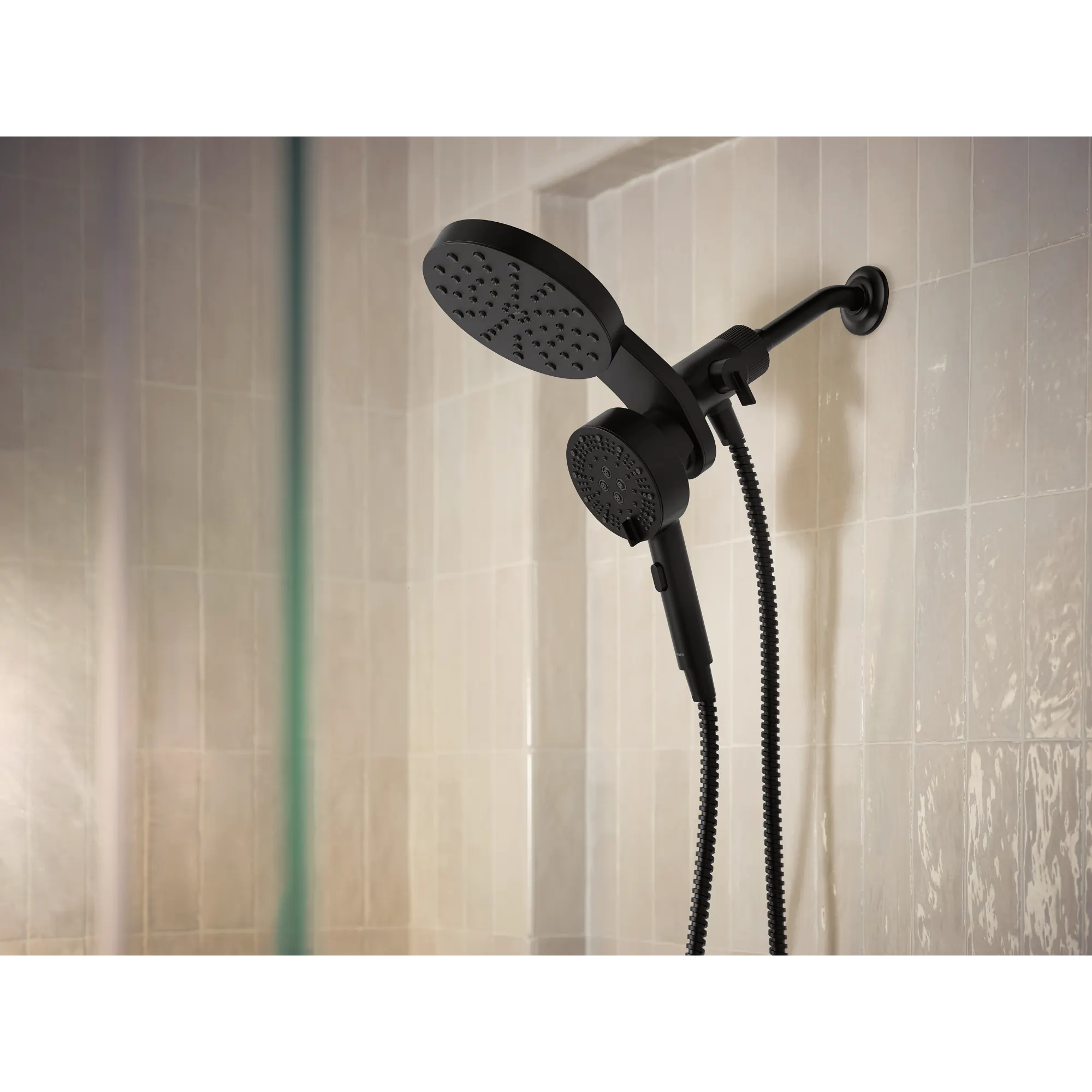 Magnetix Matte black six-function 6.7" diameter spray head standard with handshower - Image 5