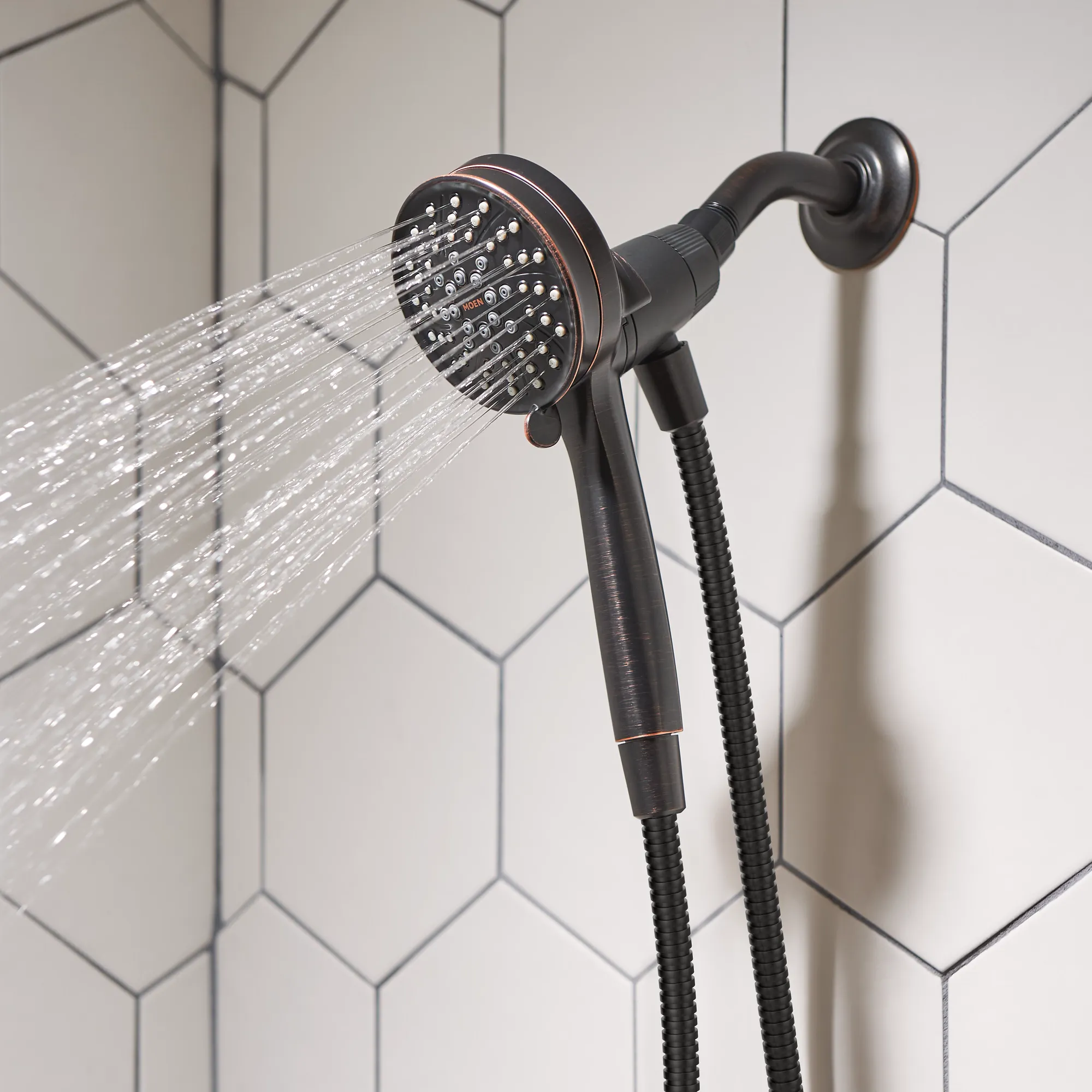 Attract With Magnetix Handheld Shower - Image 34