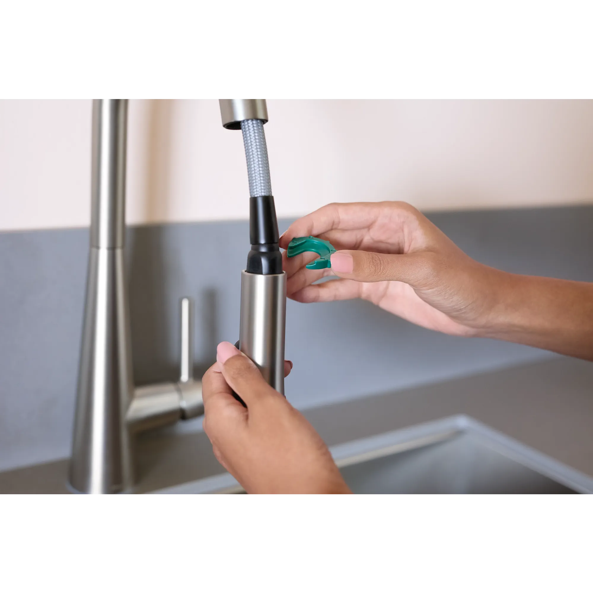 Swivel Control Pull Down Kitchen Faucet Wand Kit - Image 9