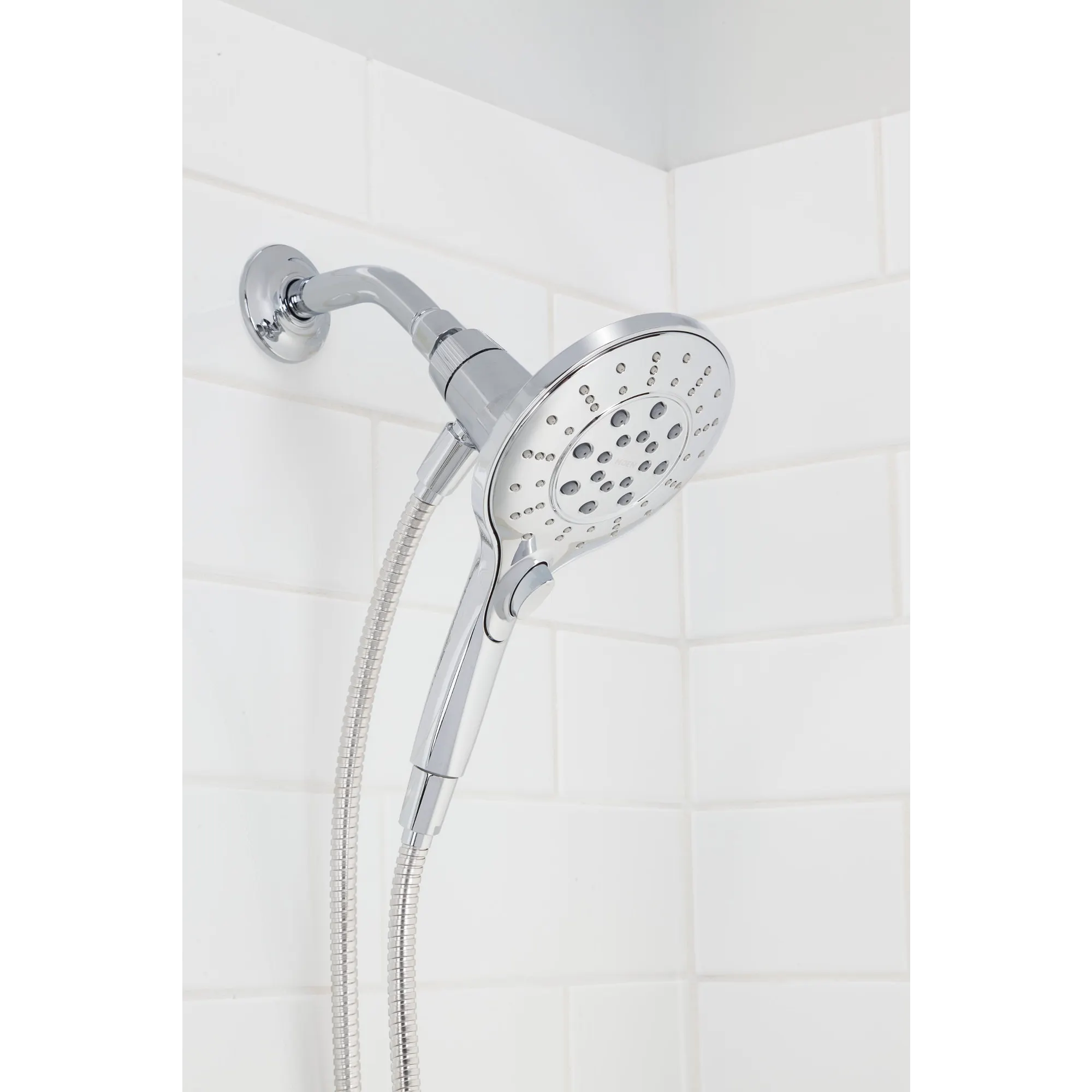 Engage With Magnetix Eco-Performance Handheld Shower - Image 3
