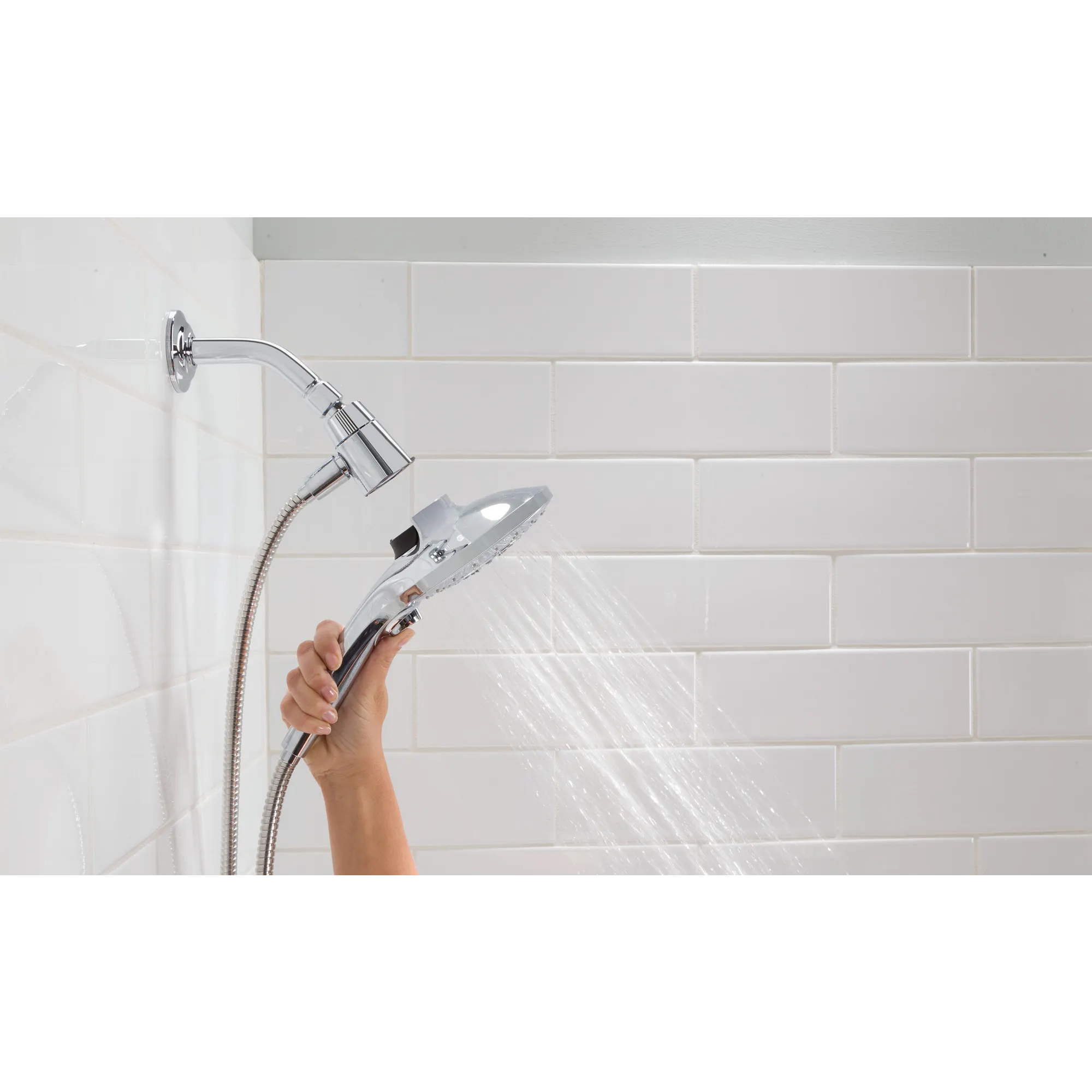 Engage With Magnetix Eco-Performance Handheld Shower - Image 4