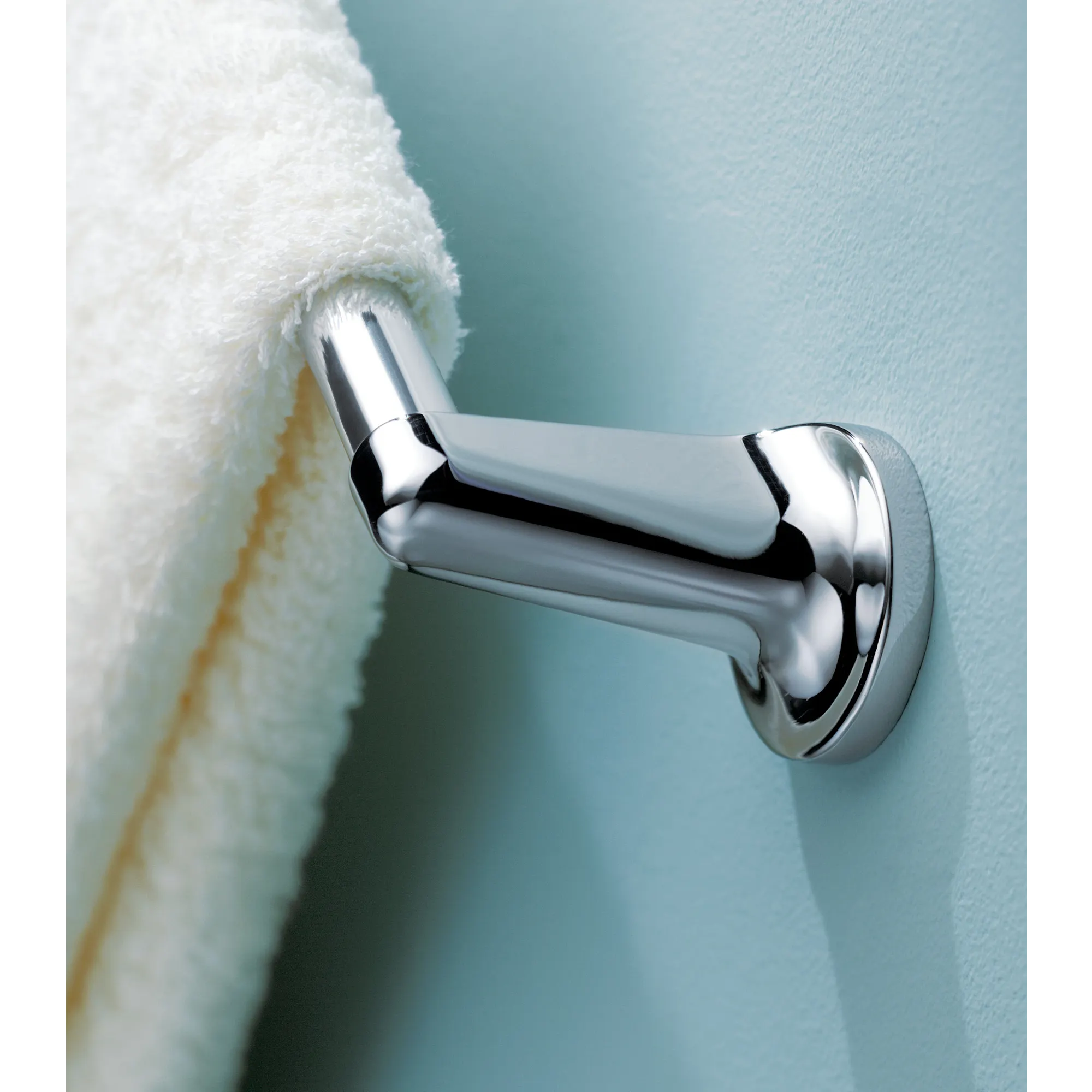 Aspen Chrome 24" Towel Bar - Image 2