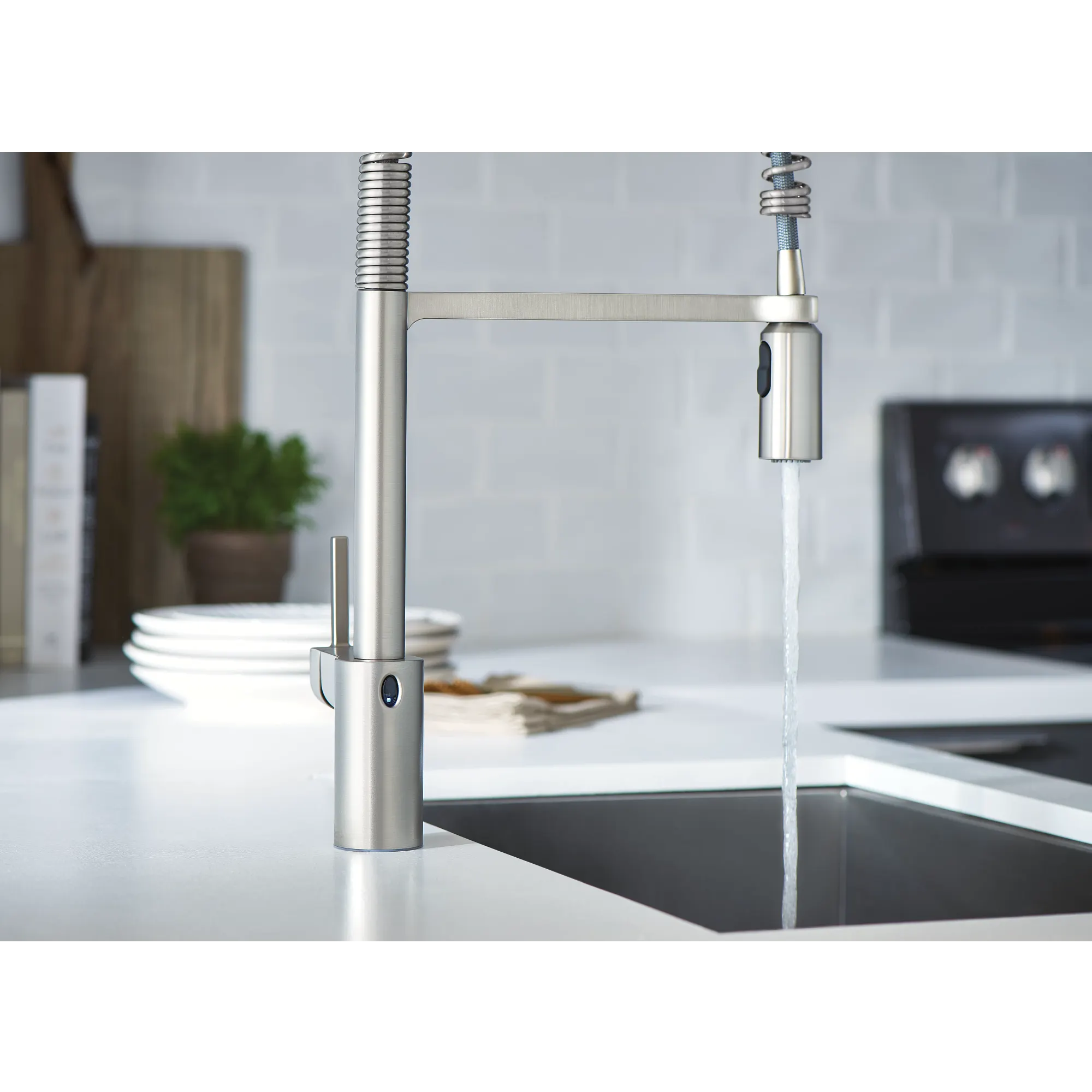 Align MotionSense Wave One-Handle Pre-Rinse Spring Touchless Kitchen Faucet - Image 15