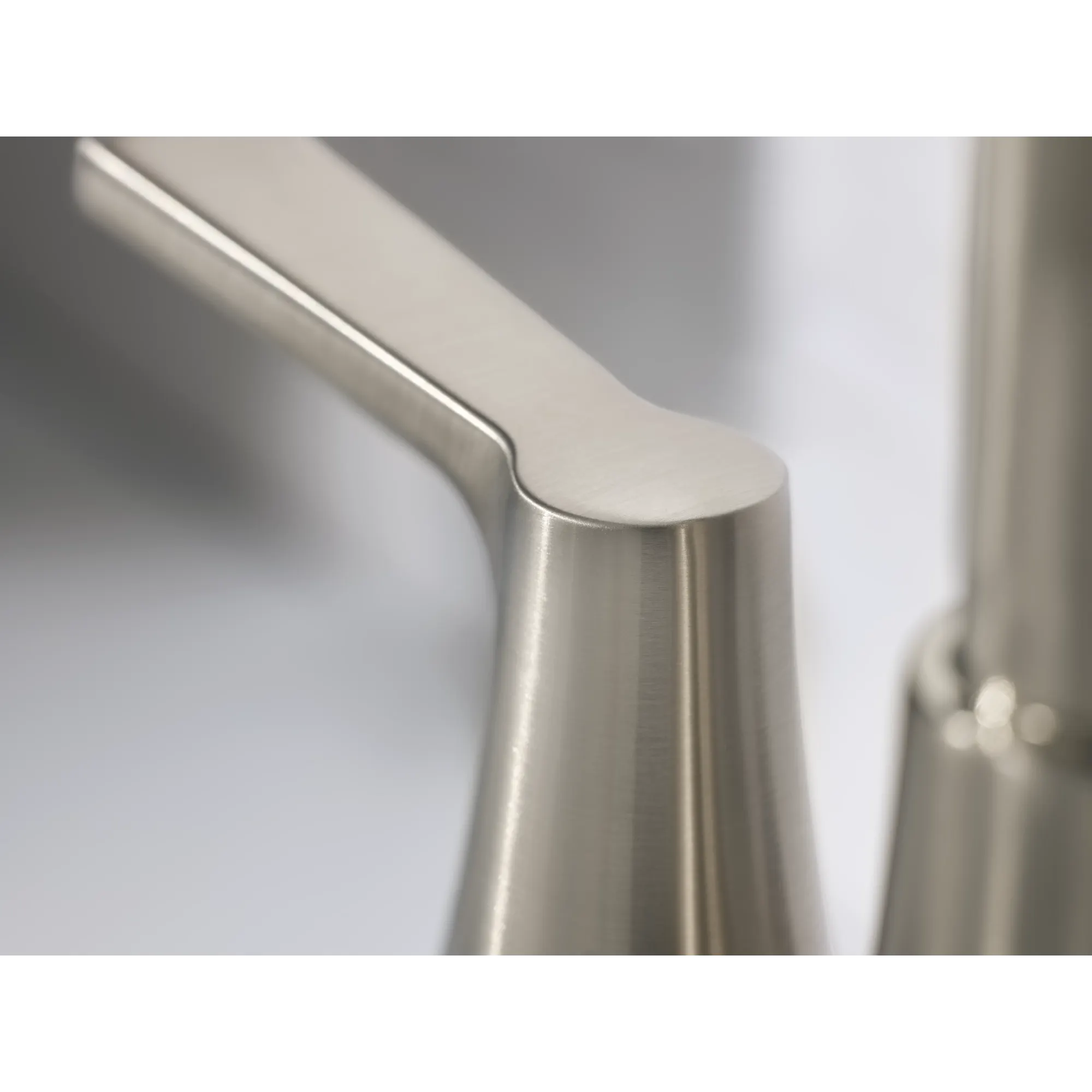 Jase Two-handle Centerset Bathroom Sink Faucet - Image 8