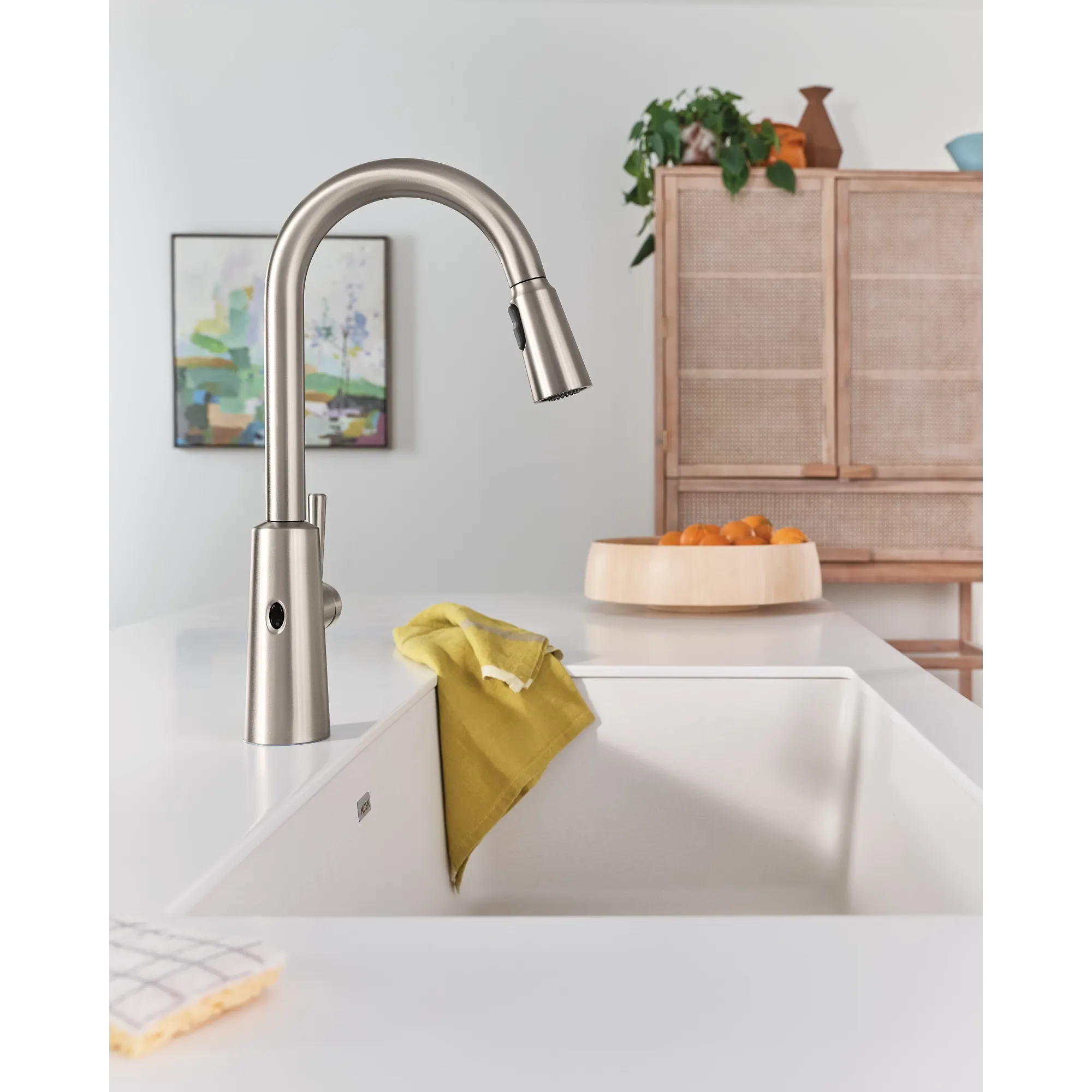 Riley MotionSense Wave One-Handle Pulldown Touchless Kitchen Faucet - Image 34