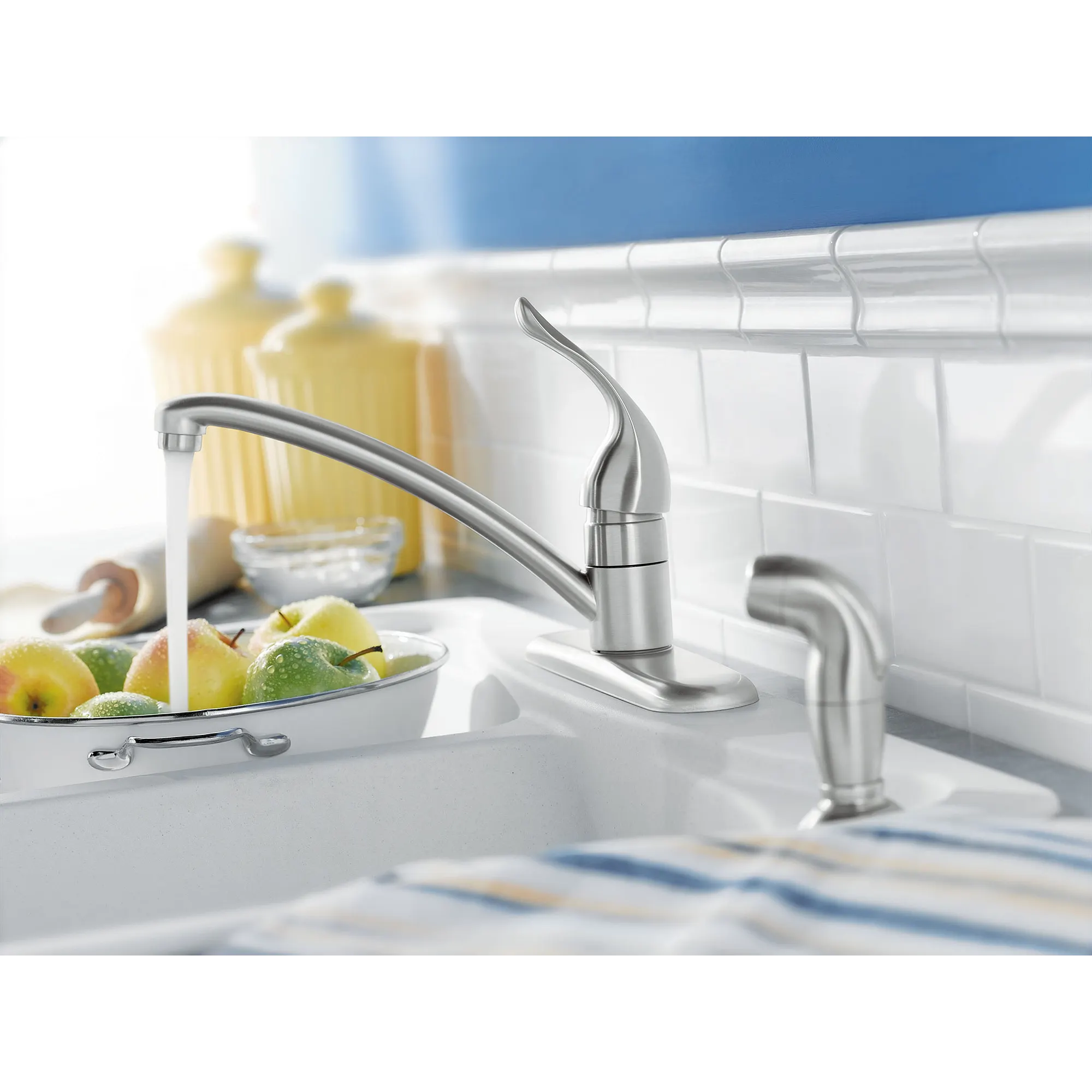 Chateau Chrome One-Handle Low Arc Kitchen Faucet - Image 7