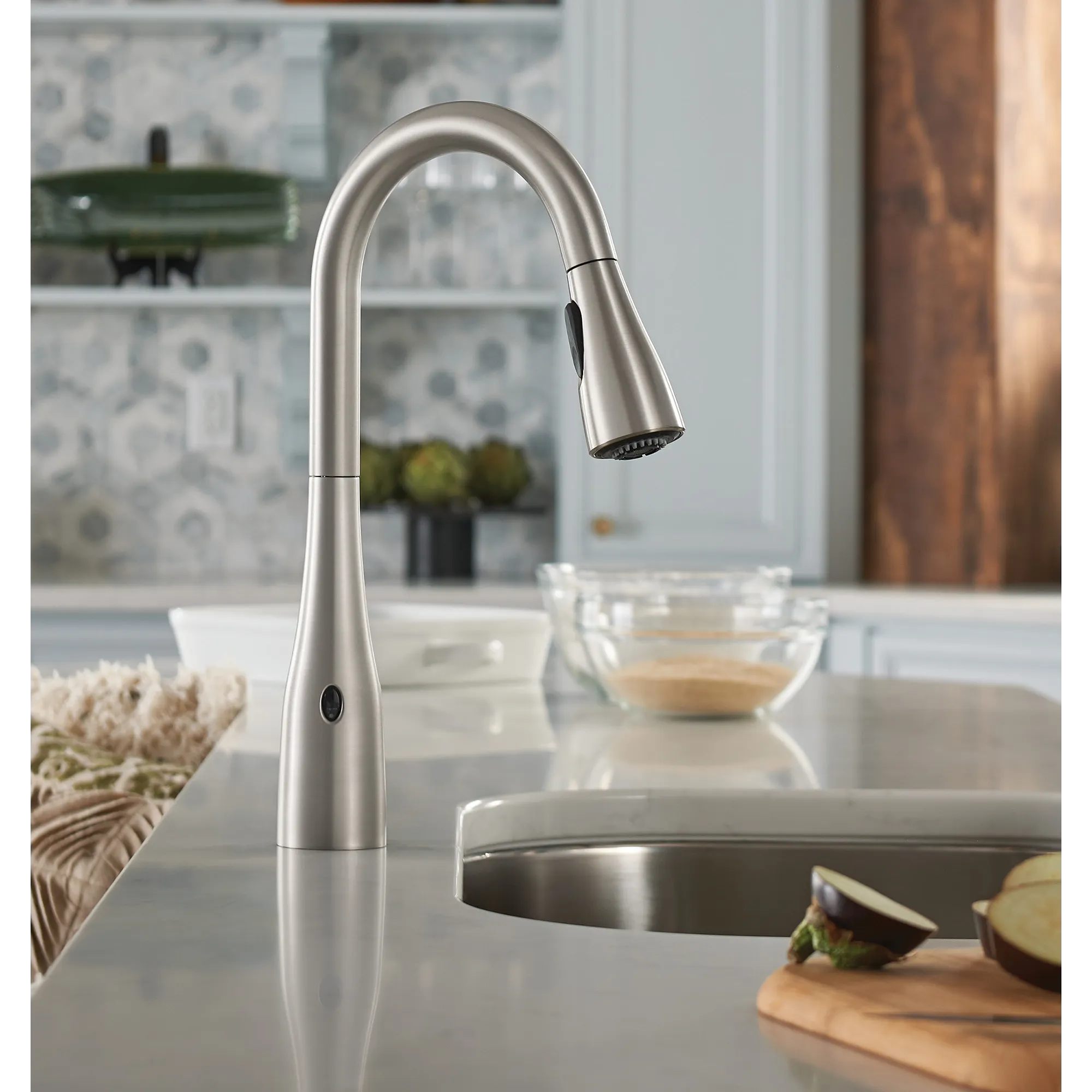 Arbor MotionSense Wave One-Handle Pulldown Touchless Kitchen Faucet - Image 20