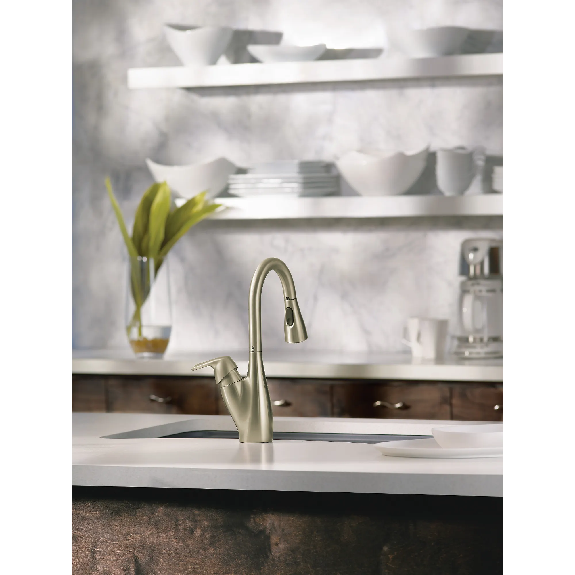 Medora Stainless one-handle high arc pulldown kitchen faucet - Image 5