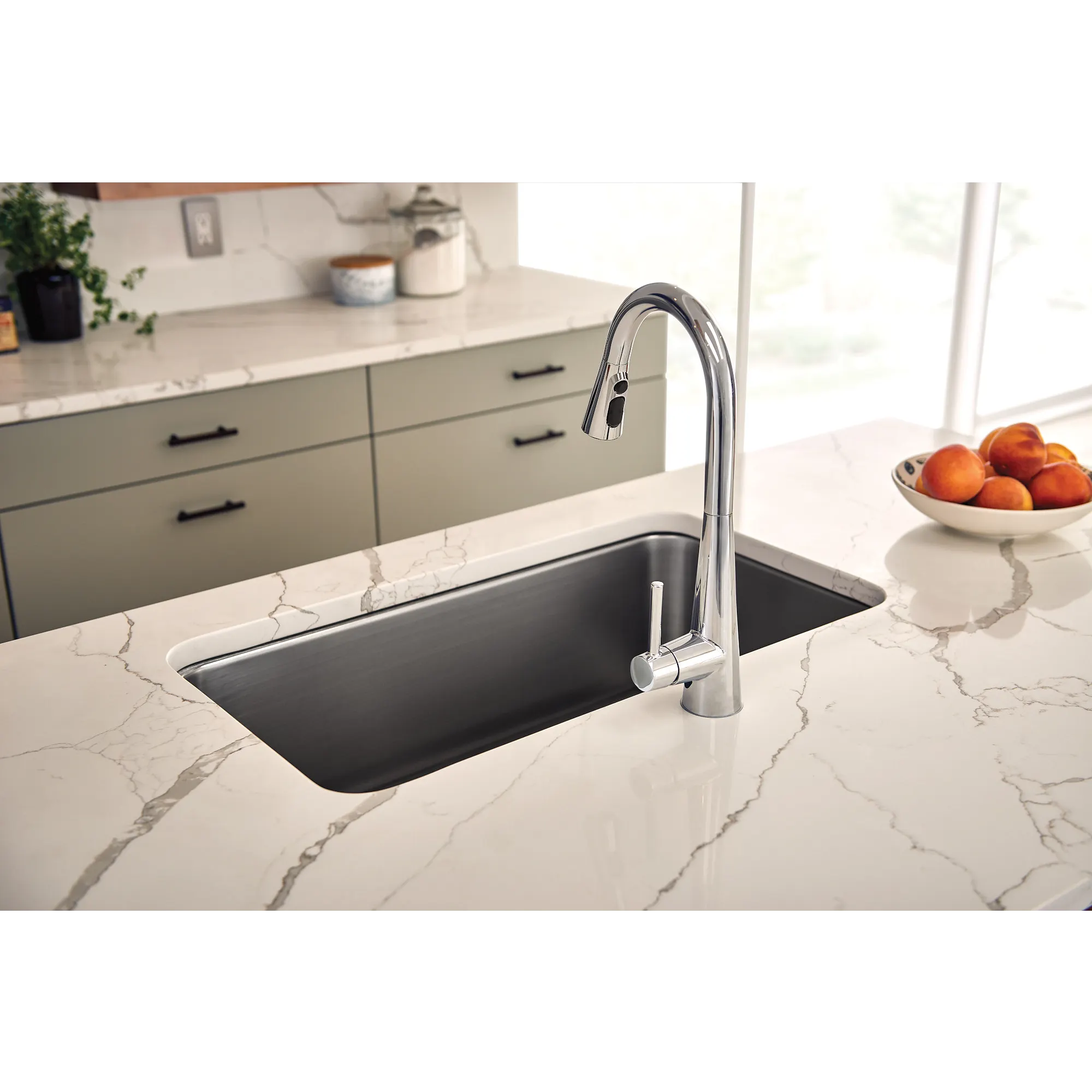 Sleek One-Handle High Arc Pulldown Kitchen Faucet - Image 8