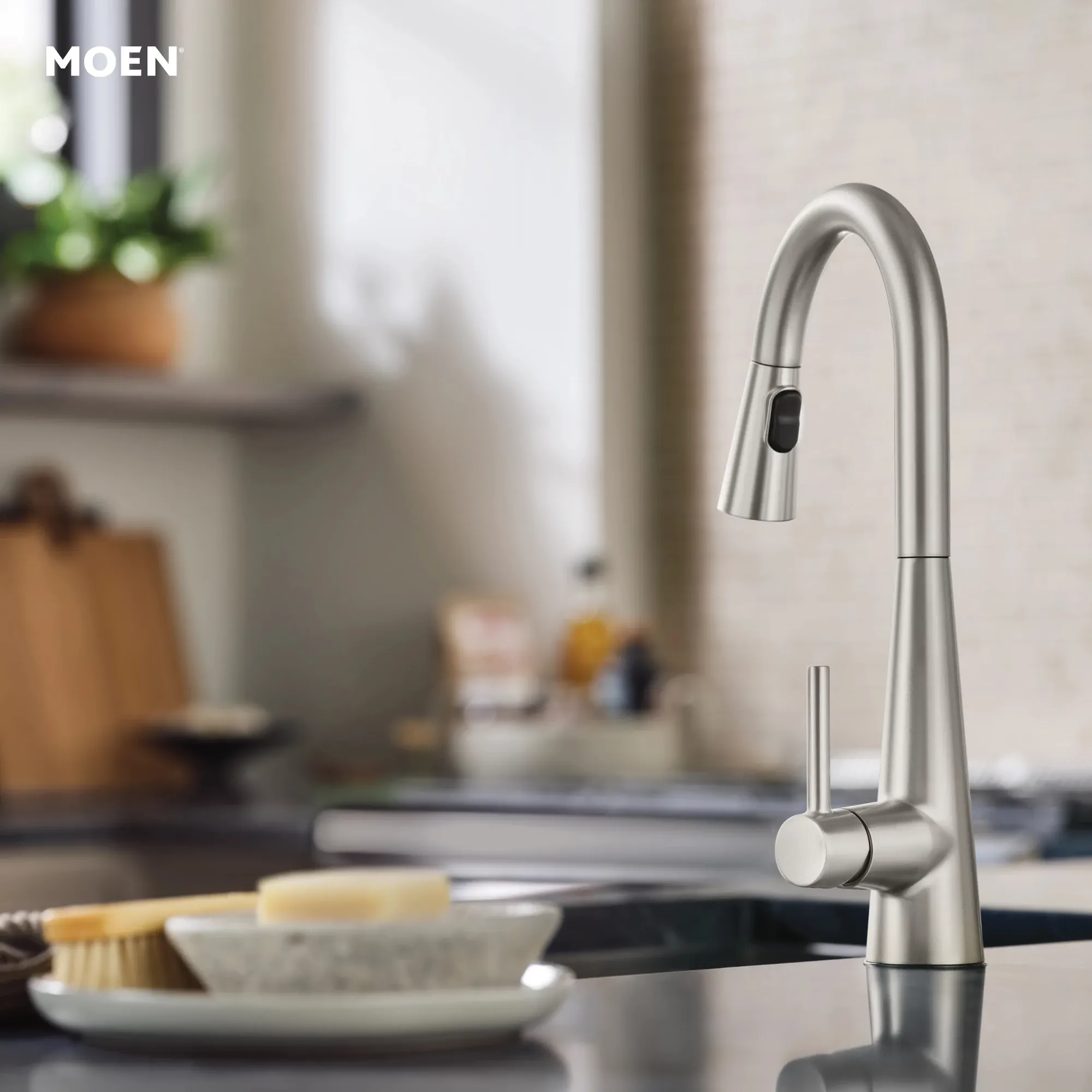 Sleek MotionSense Wave One-Handle Pulldown Touchless Kitchen Faucet - Image 14