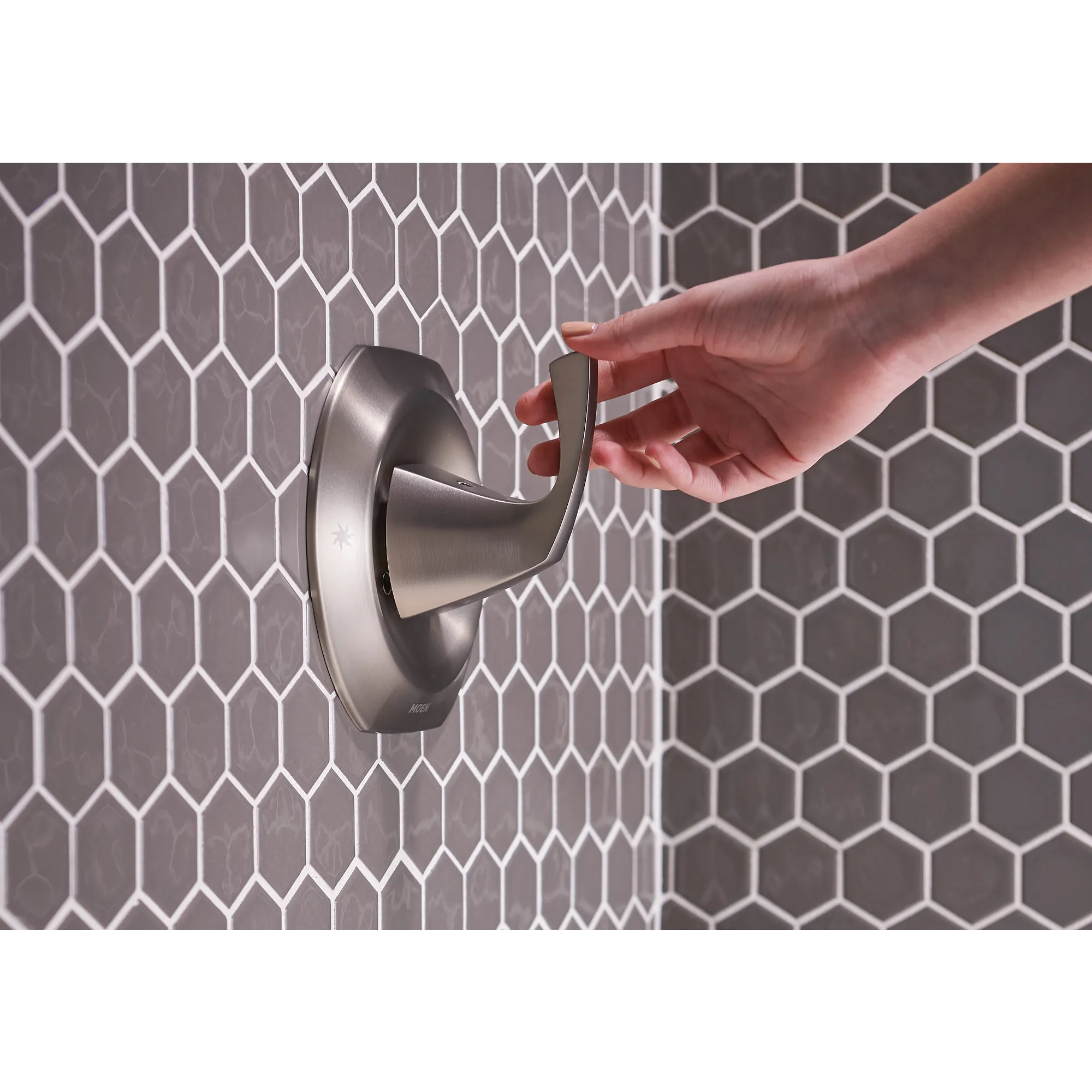 Lindor Posi-Temp(r) Tub/Shower - Image 9