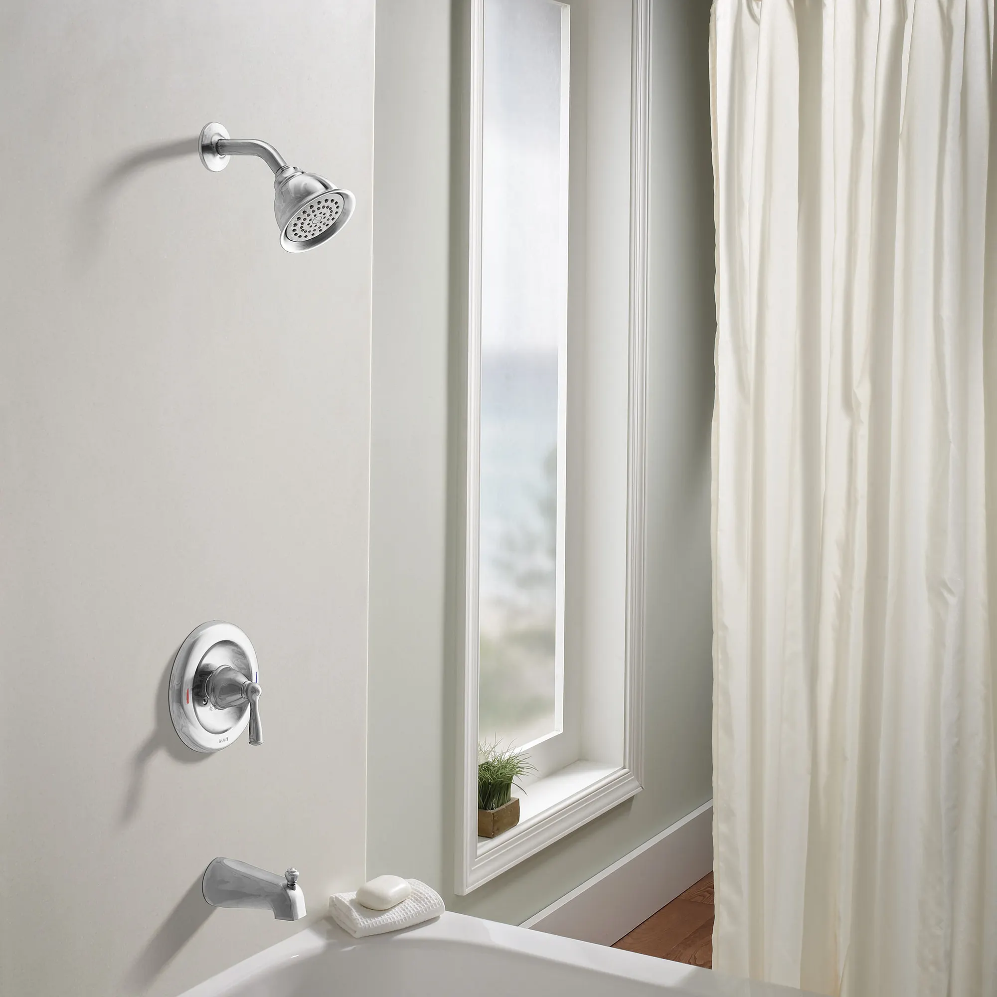 Banbury Chrome Posi-Temp(R) tub/shower - Image 3