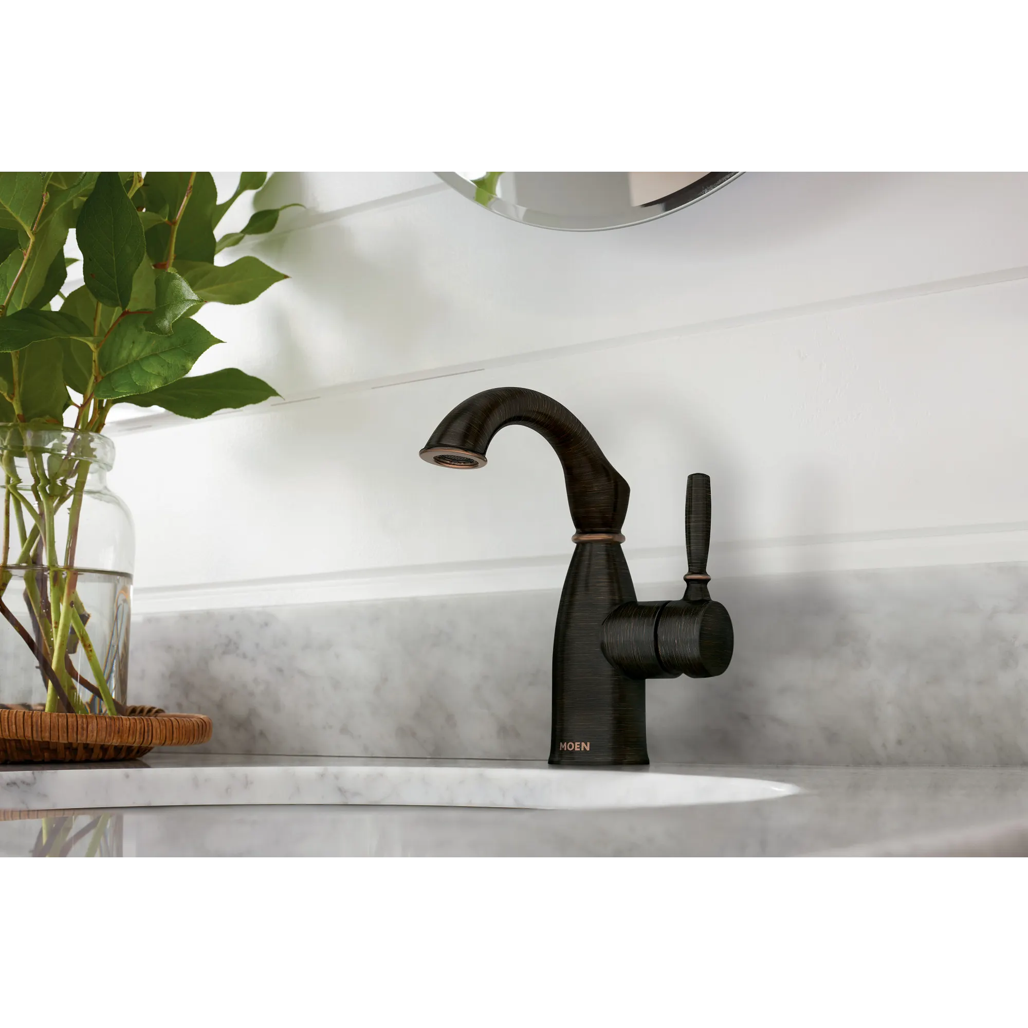 Sarona One-handle Bathroom Sink Faucet - Image 3