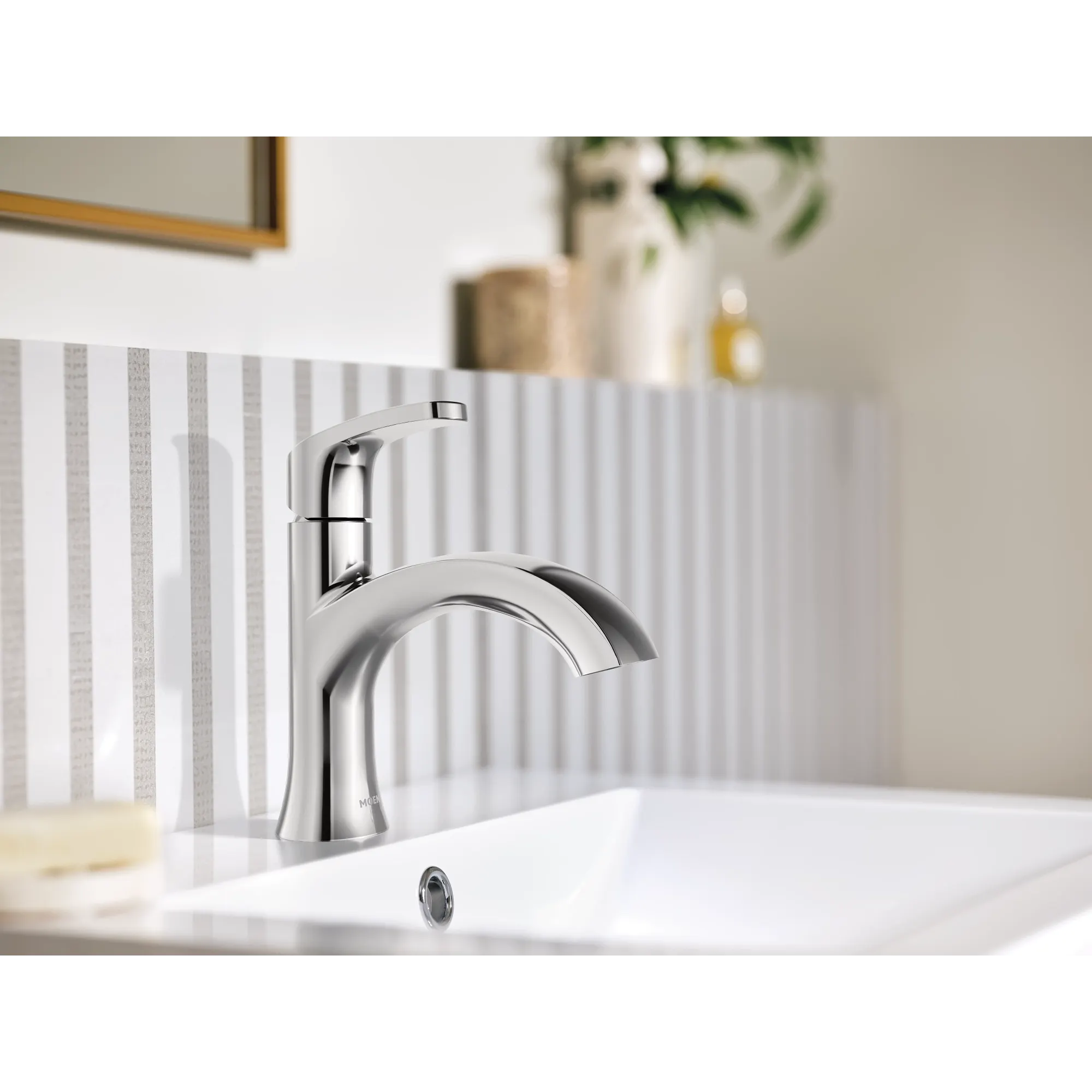 Karis One-handle Bathroom Sink Faucet - Image 3