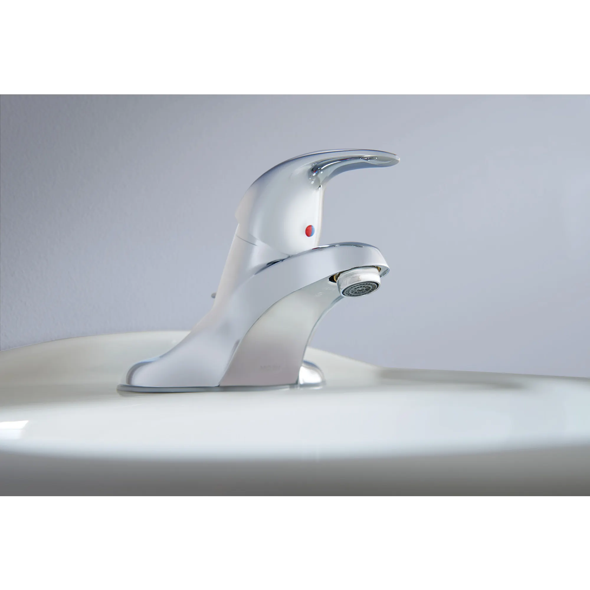 Adler Chrome one-handle low arc bathroom faucet - Image 10