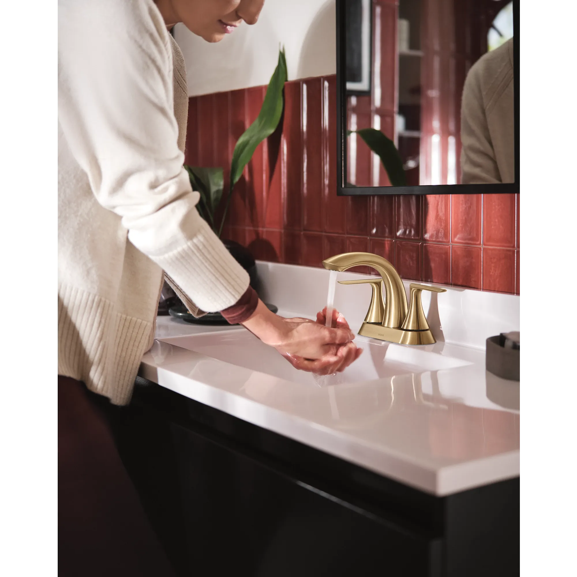 Findlay Two-handle Centerset Bathroom Sink Faucet - Image 11