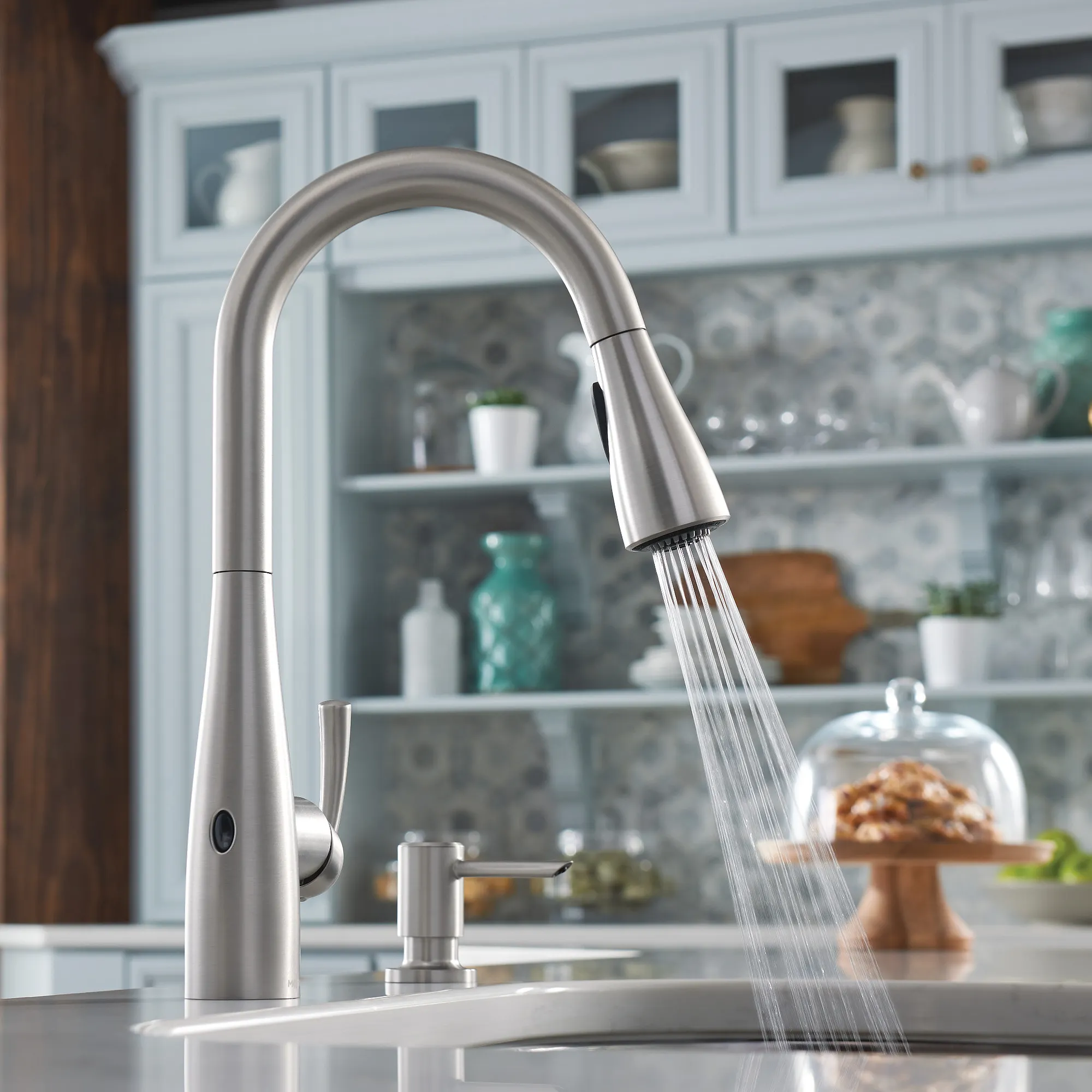 Essie MotionSense Wave One-Handle Pulldown Touchless Kitchen Faucet - Image 39