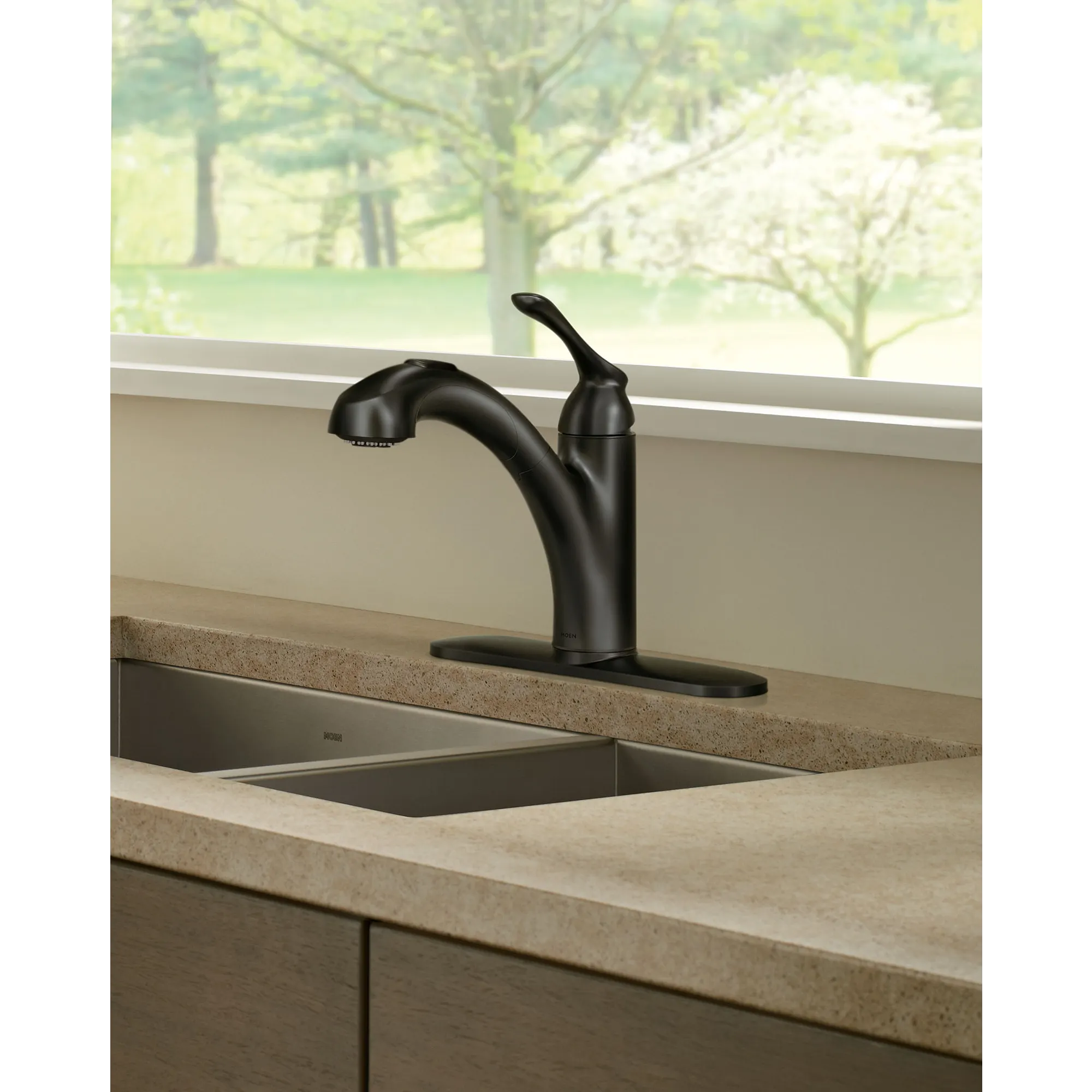 Banbury One-Handle Pullout Kitchen Faucet - Image 18