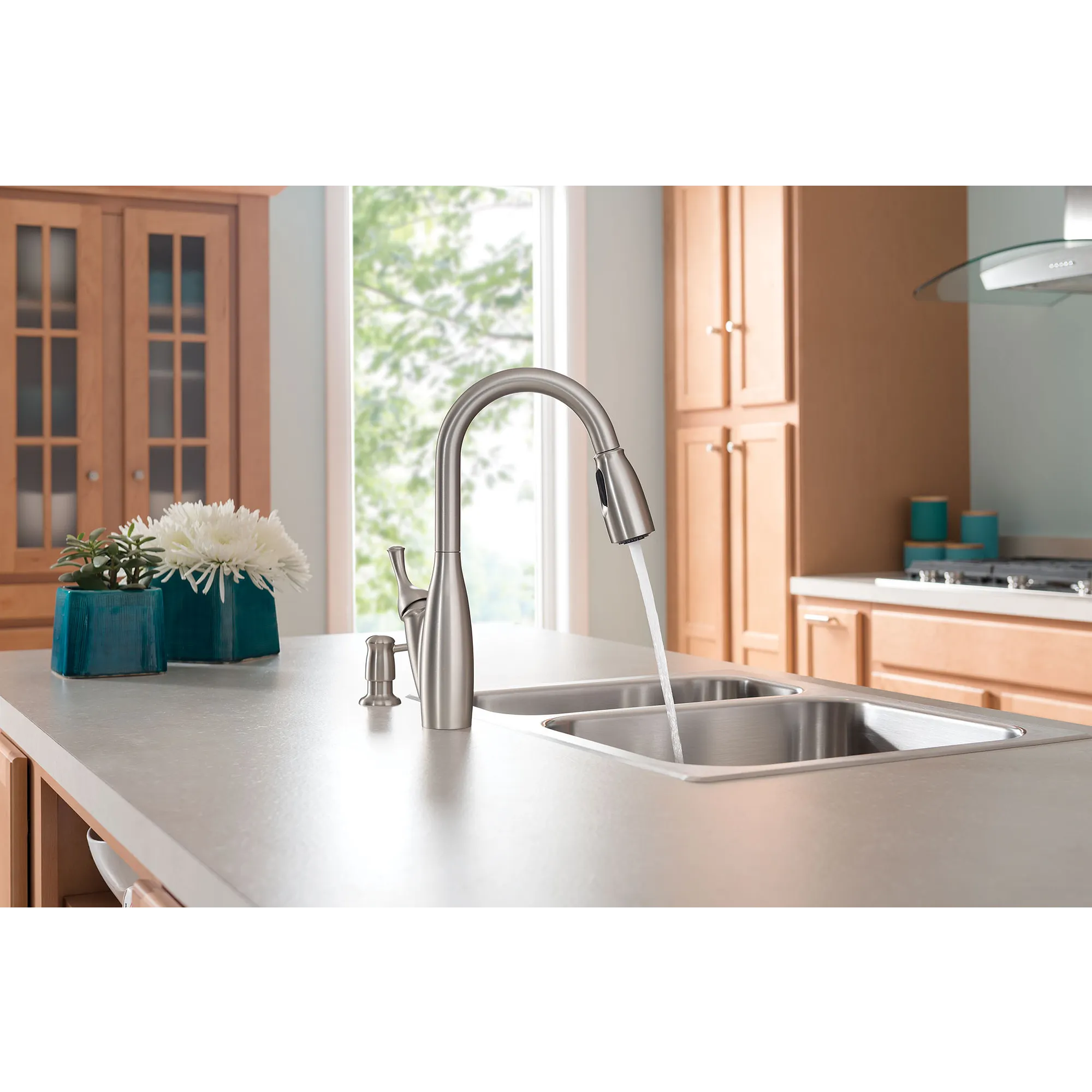 Mediterranean bronze one-handle high arc pulldown kitchen faucet - Image 13