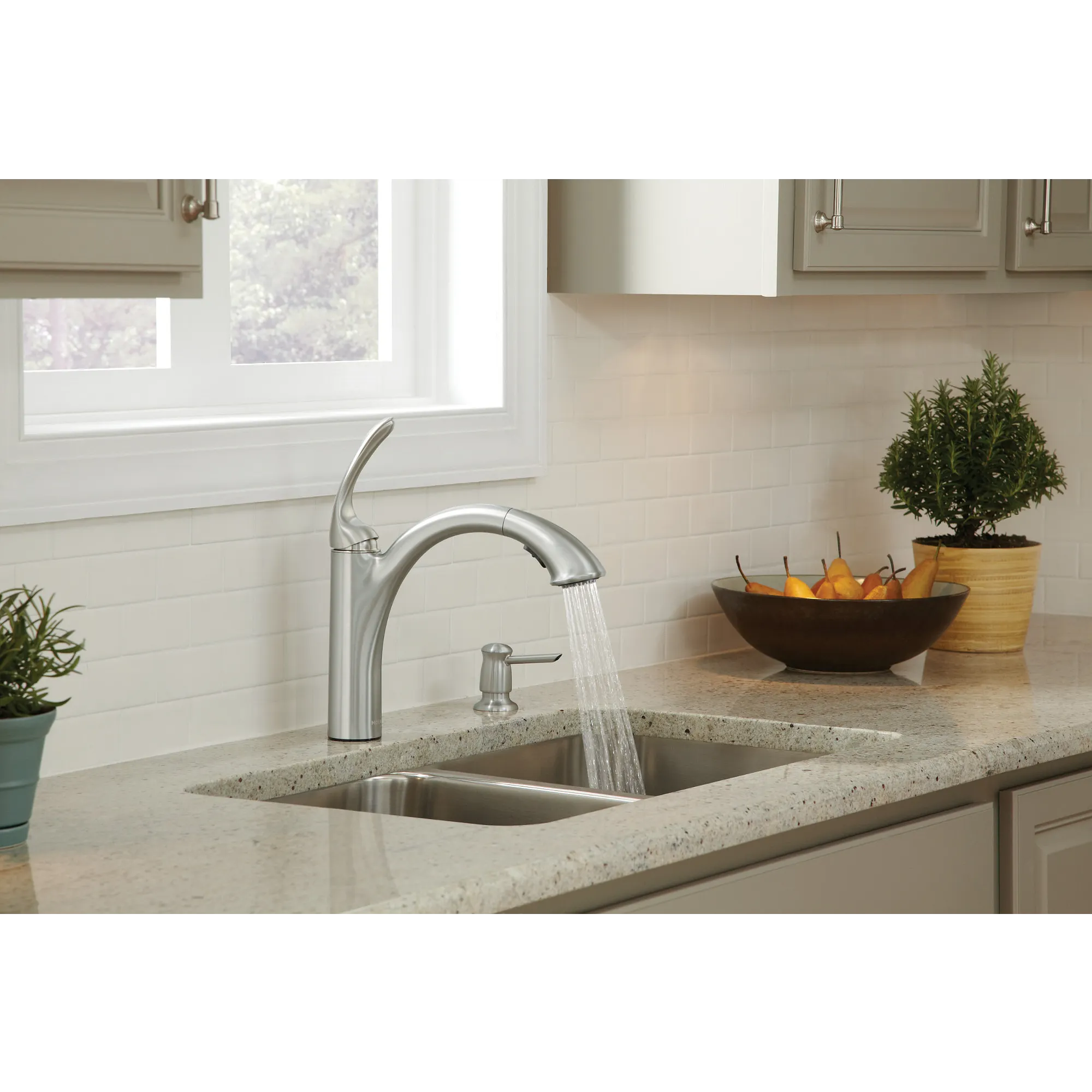 Kinzel Chrome one-handle low arc pullout kitchen faucet - Image 29