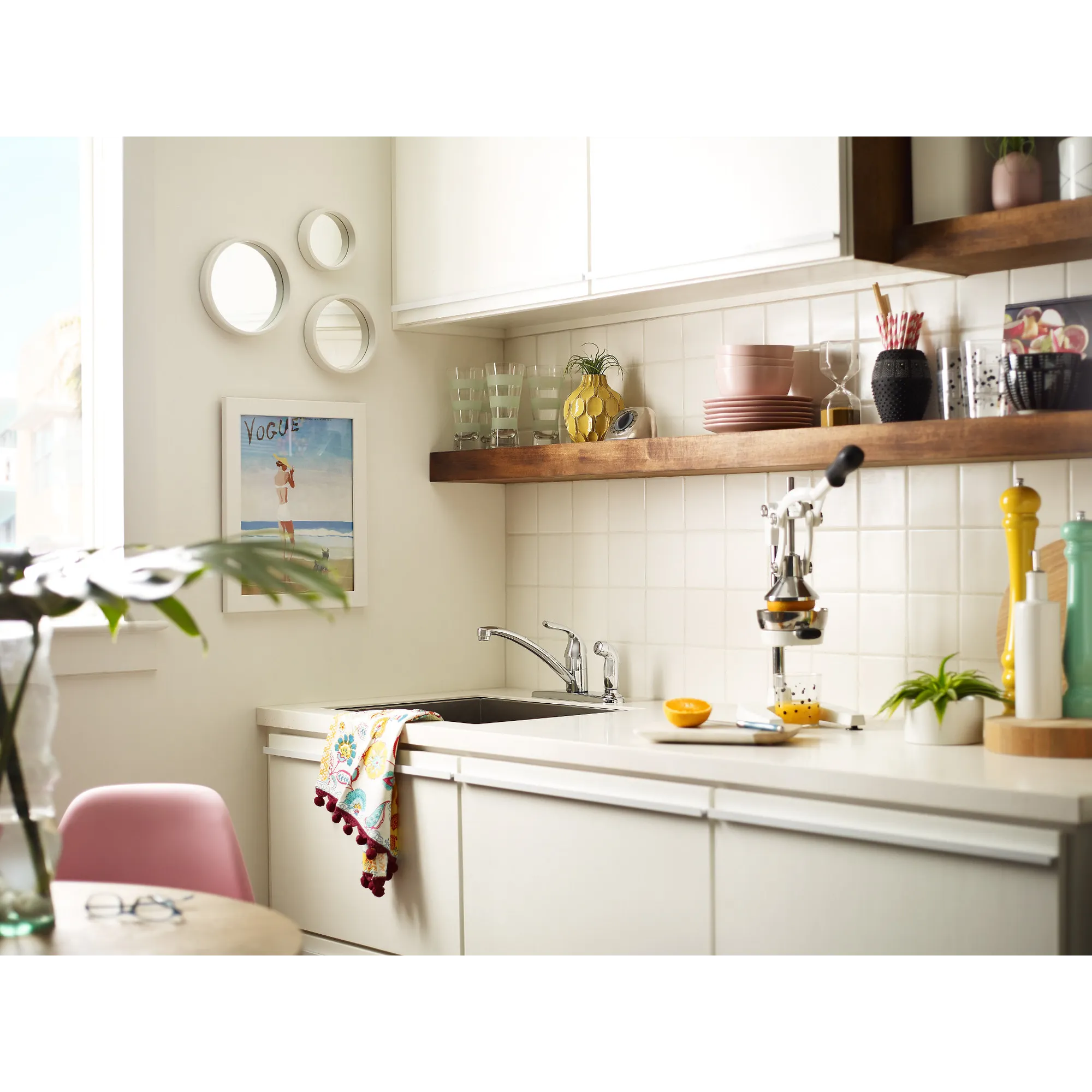 Adler One-handle Kitchen Faucet - Image 2