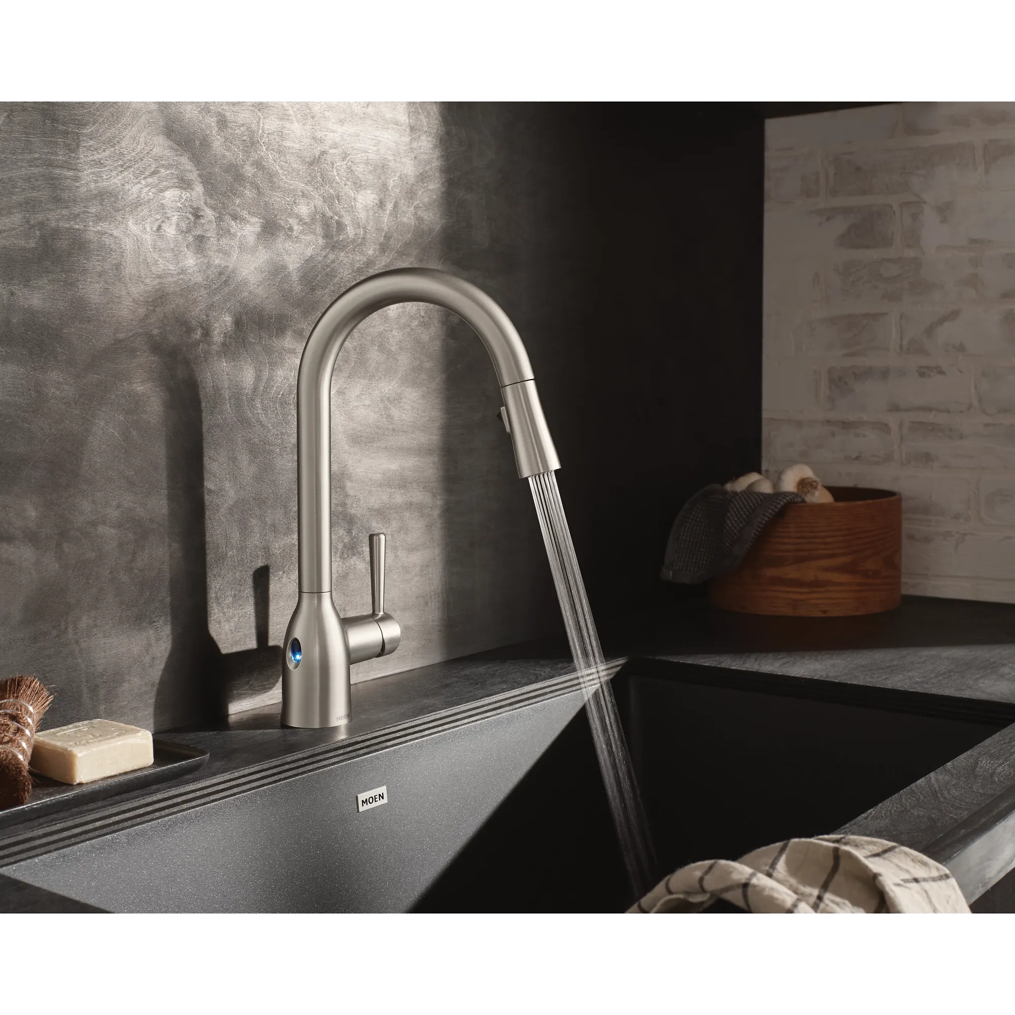 Adler MotionSense Wave One-Handle Pulldown Touchless Kitchen Faucet - Image 35