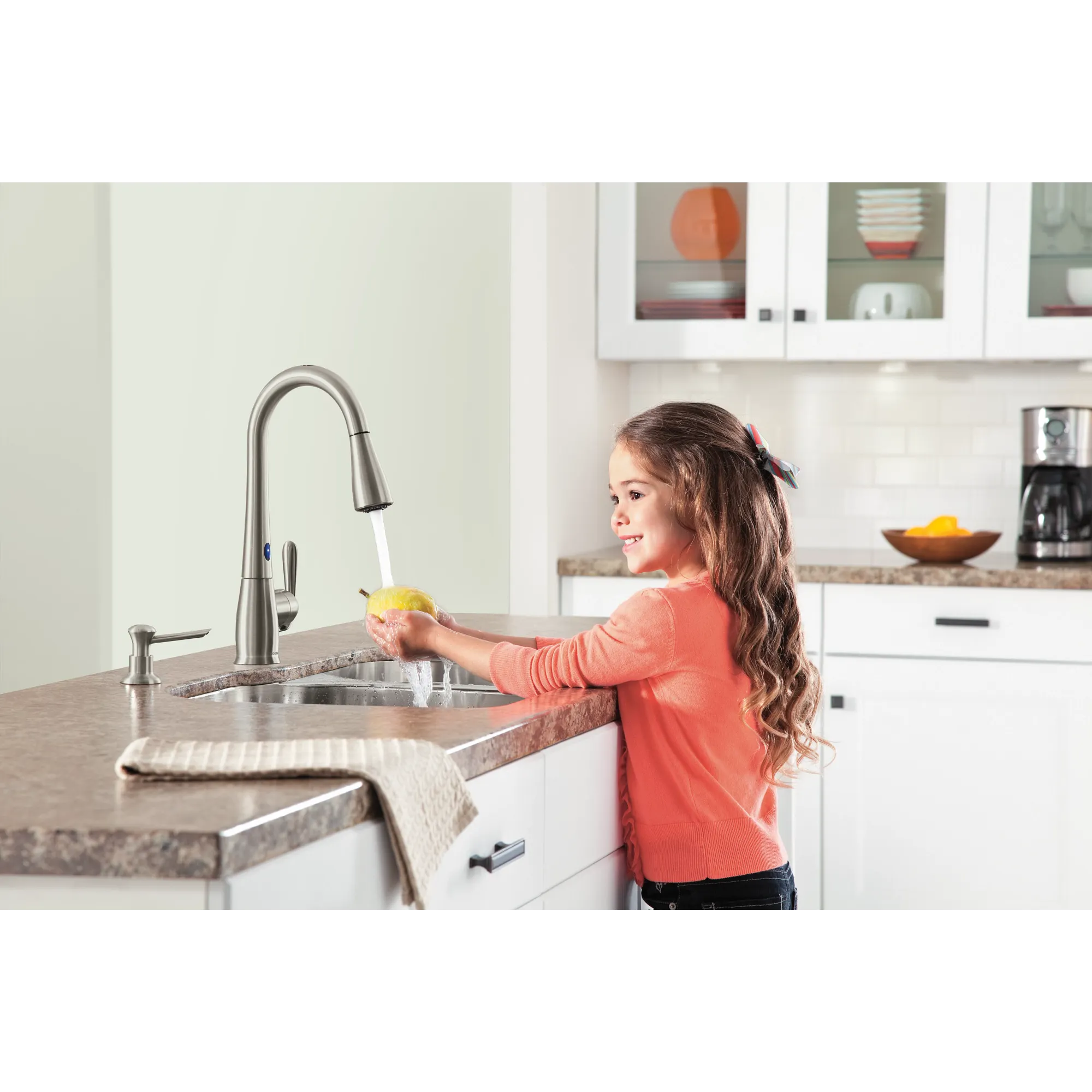 Haysfield with MotionSense Spot Resist Stainless One-Handle High Arc Pulldown Kitchen Faucet - Image 11