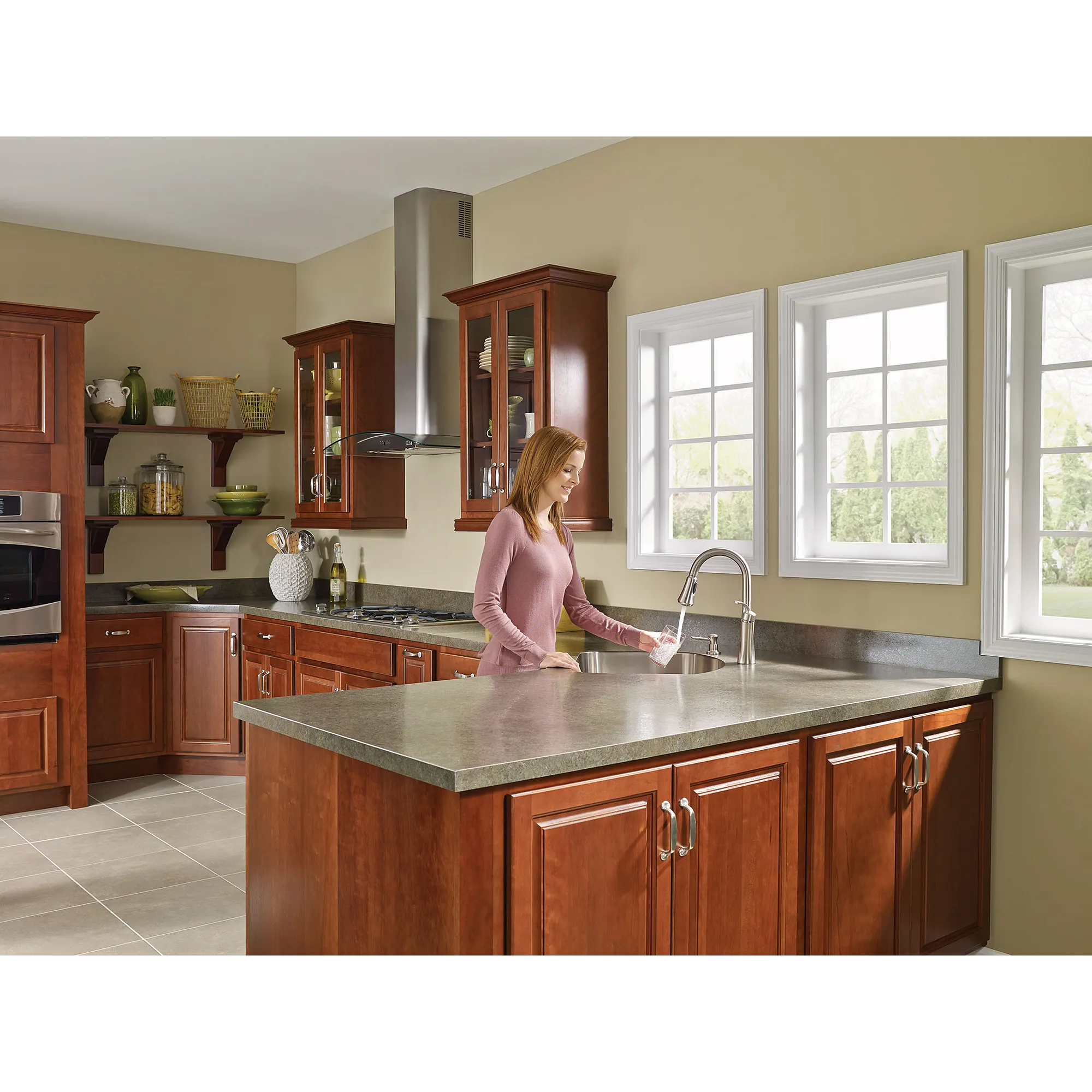 Russo Spot resist stainless one-handle high arc pulldown kitchen faucet - Image 5