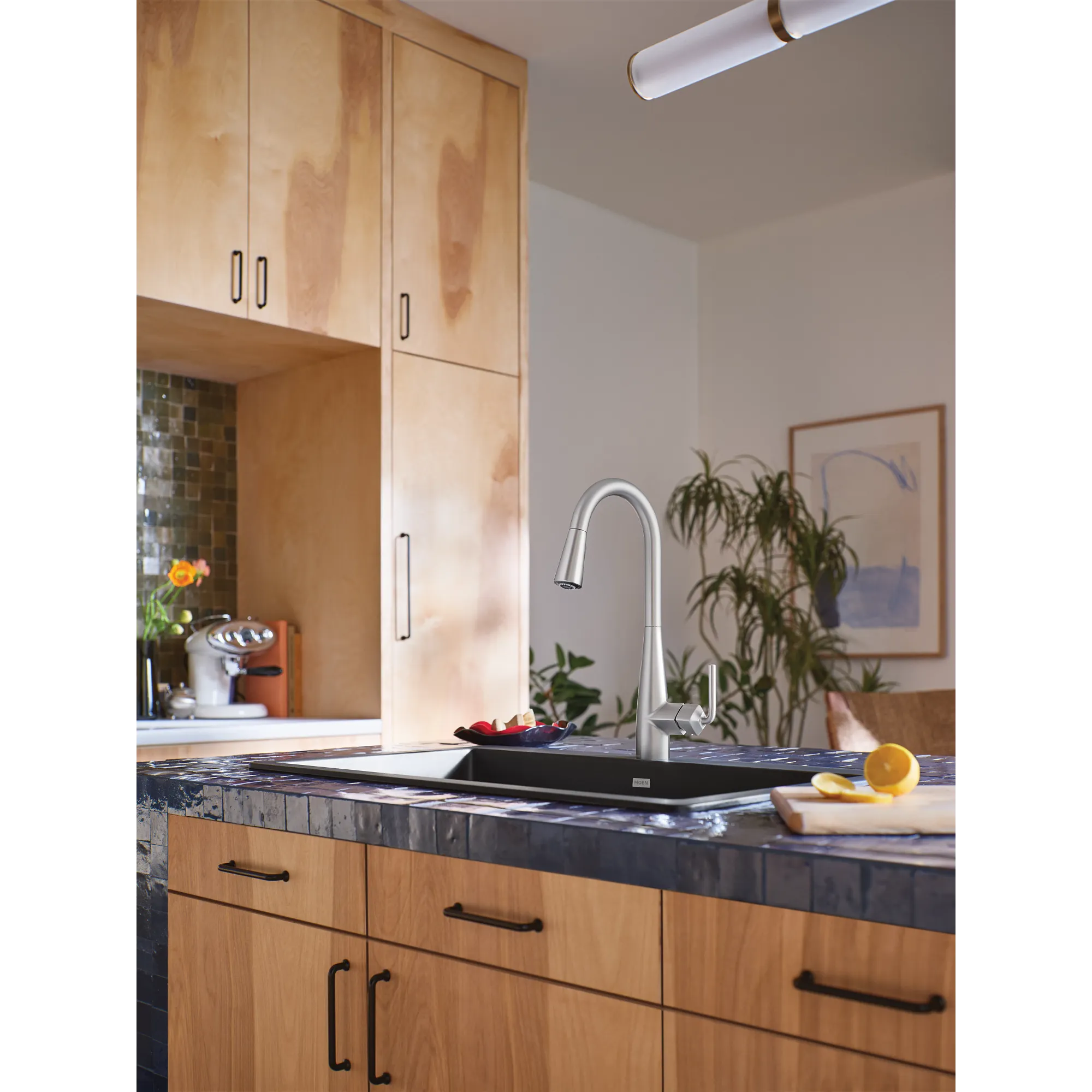Maureen Chrome one-handle high arc pulldown kitchen faucet - Image 24