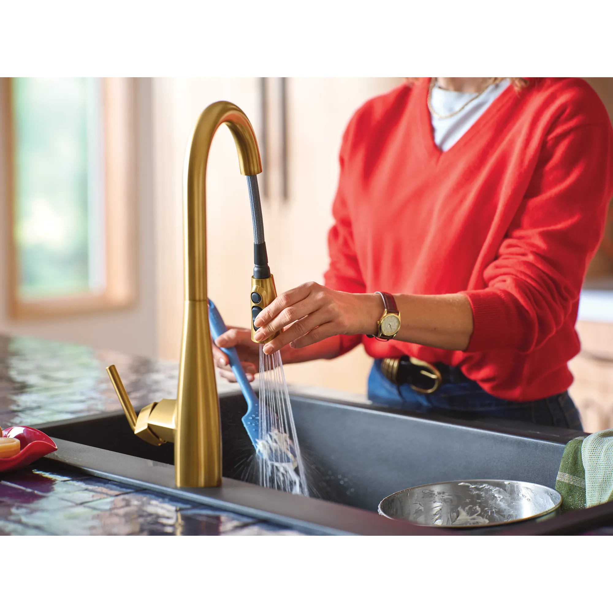 Maureen Chrome one-handle high arc pulldown kitchen faucet - Image 37