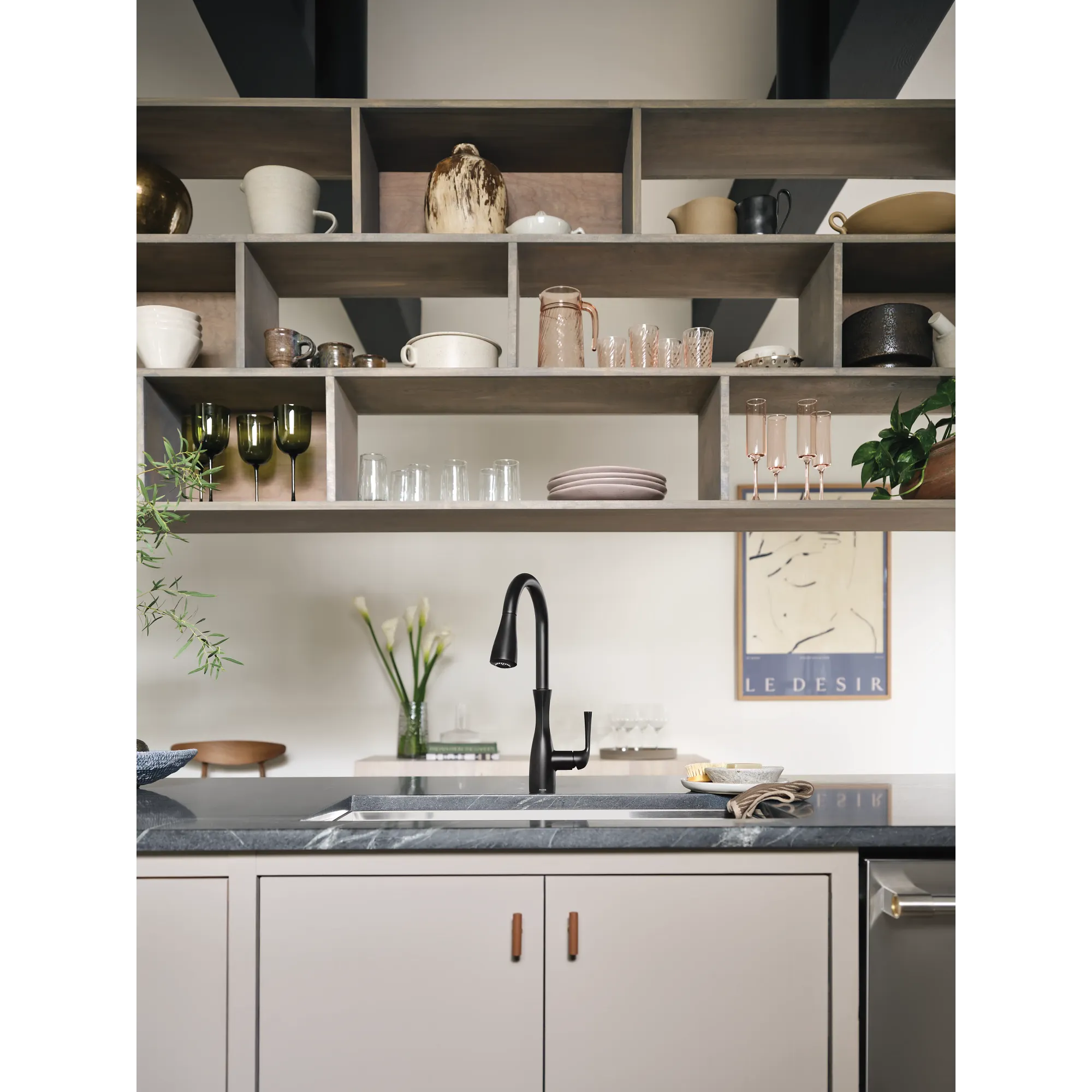 Arlia Chrome one-handle high arc pulldown kitchen faucet - Image 26