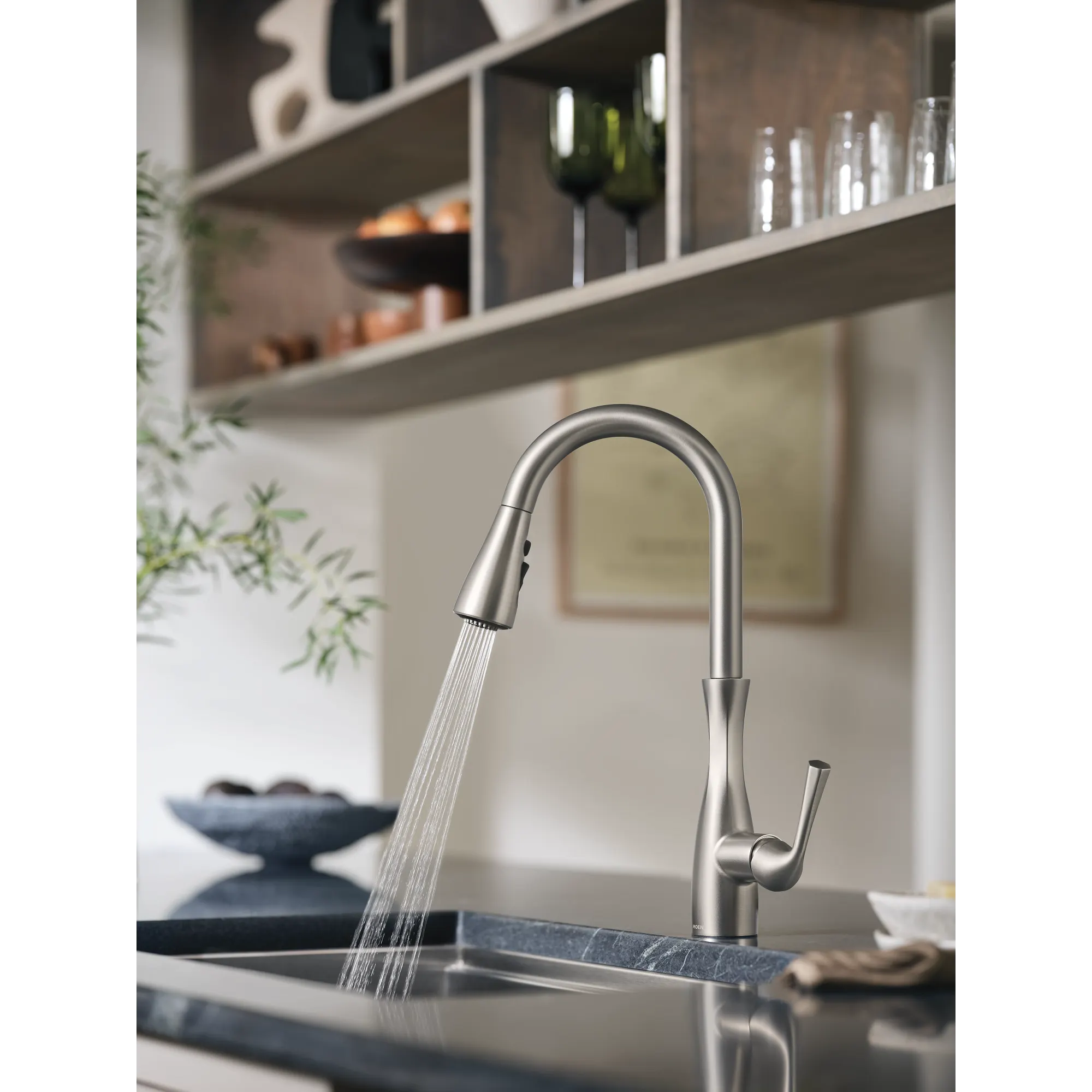 Arlia Chrome one-handle high arc pulldown kitchen faucet - Image 33