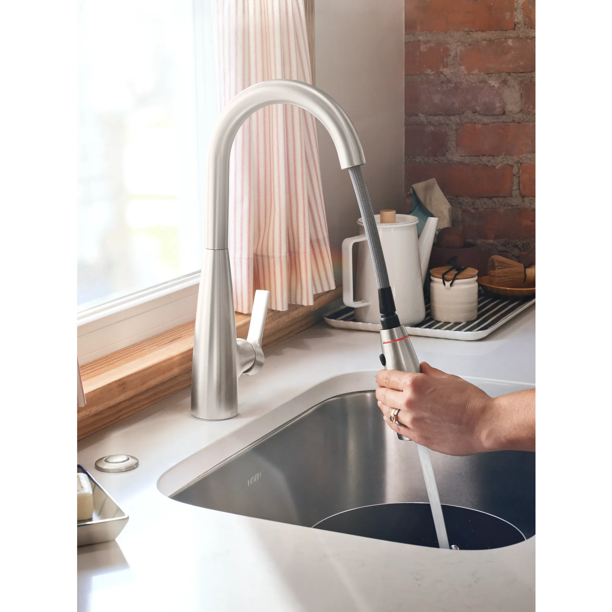 Haelyn One-Handle High Arc Pulldown Kitchen Faucet With ColorCue® - Image 18