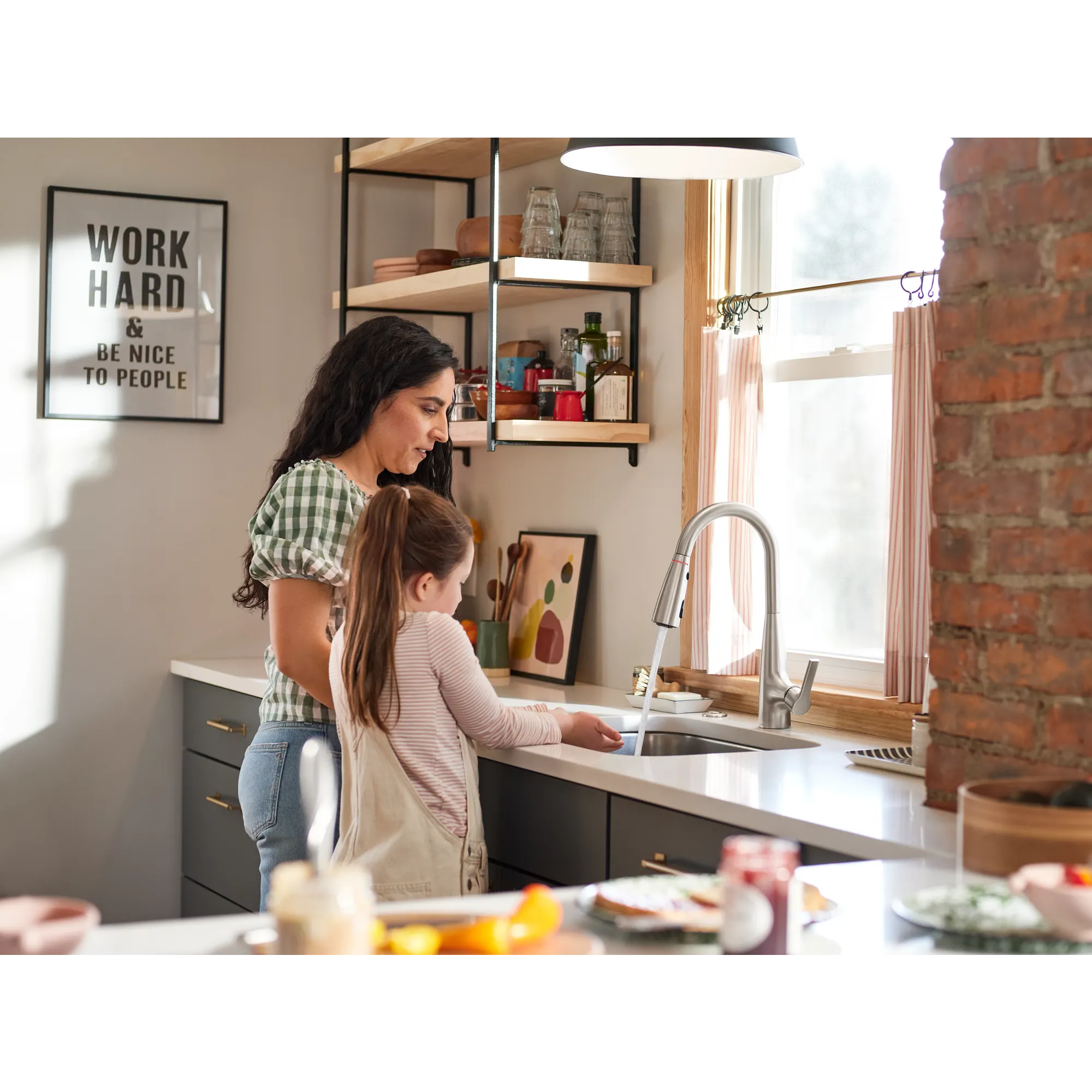 Haelyn One-Handle High Arc Pulldown Kitchen Faucet With ColorCue® - Image 22