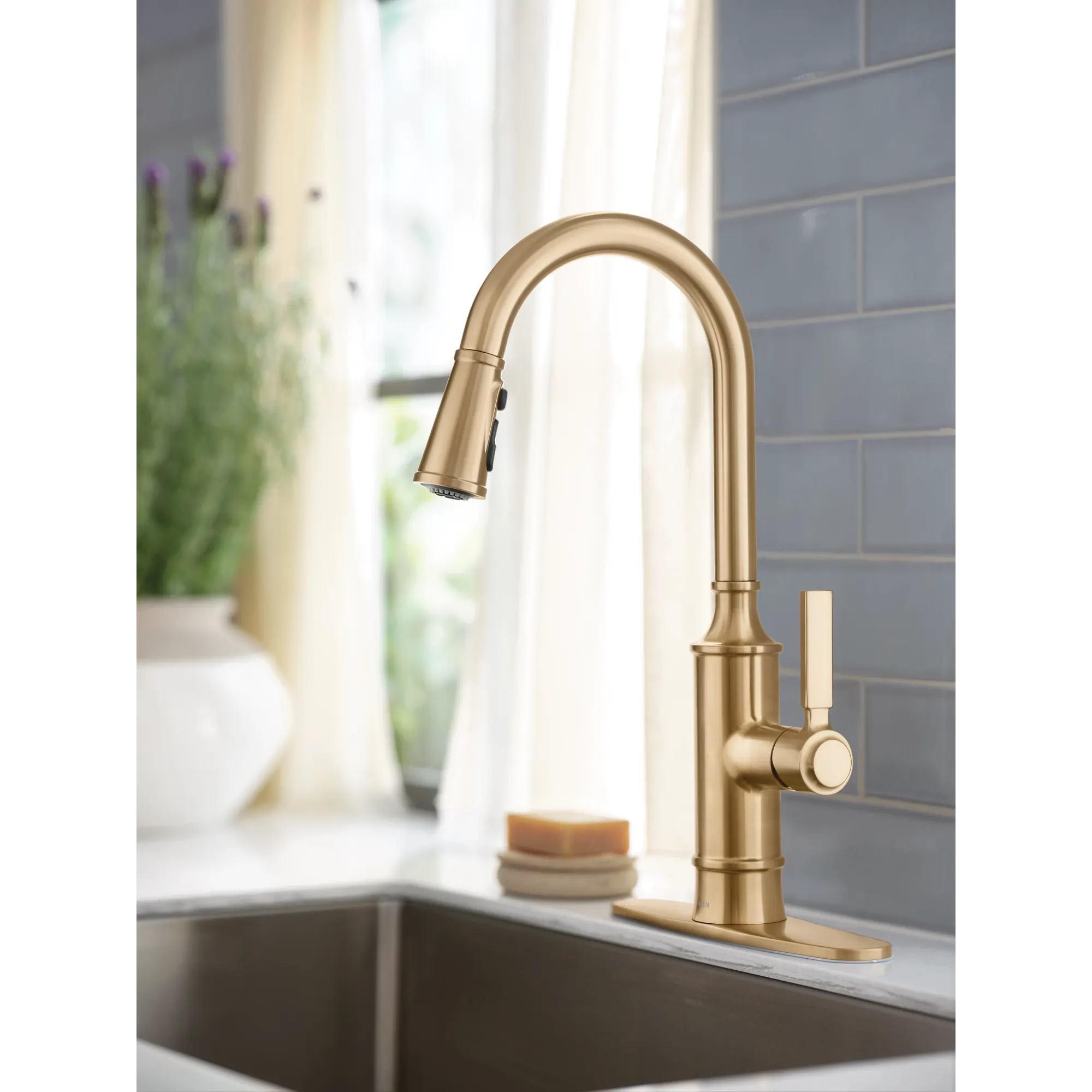 Gilden One-Handle High Arc Pulldown Kitchen Faucet - Image 43