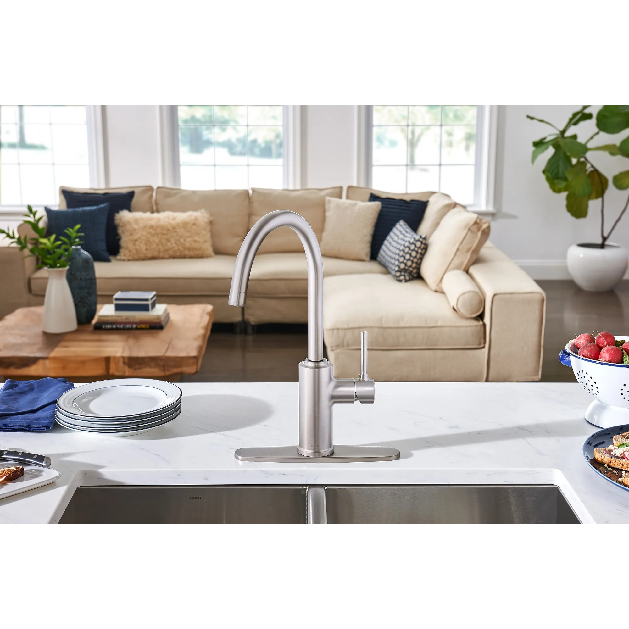 Sombra One-Handle Kitchen Faucet - Image 23