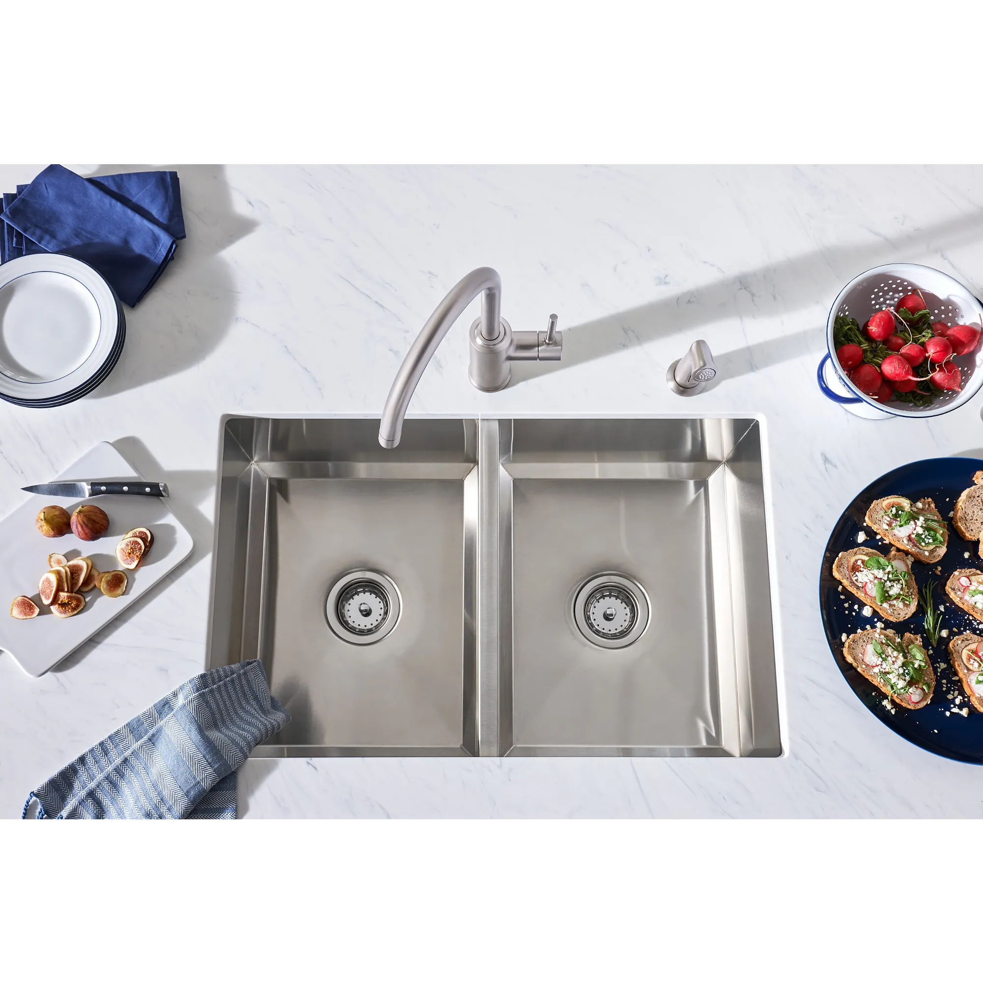 Sombra One-Handle Kitchen Faucet - Image 29