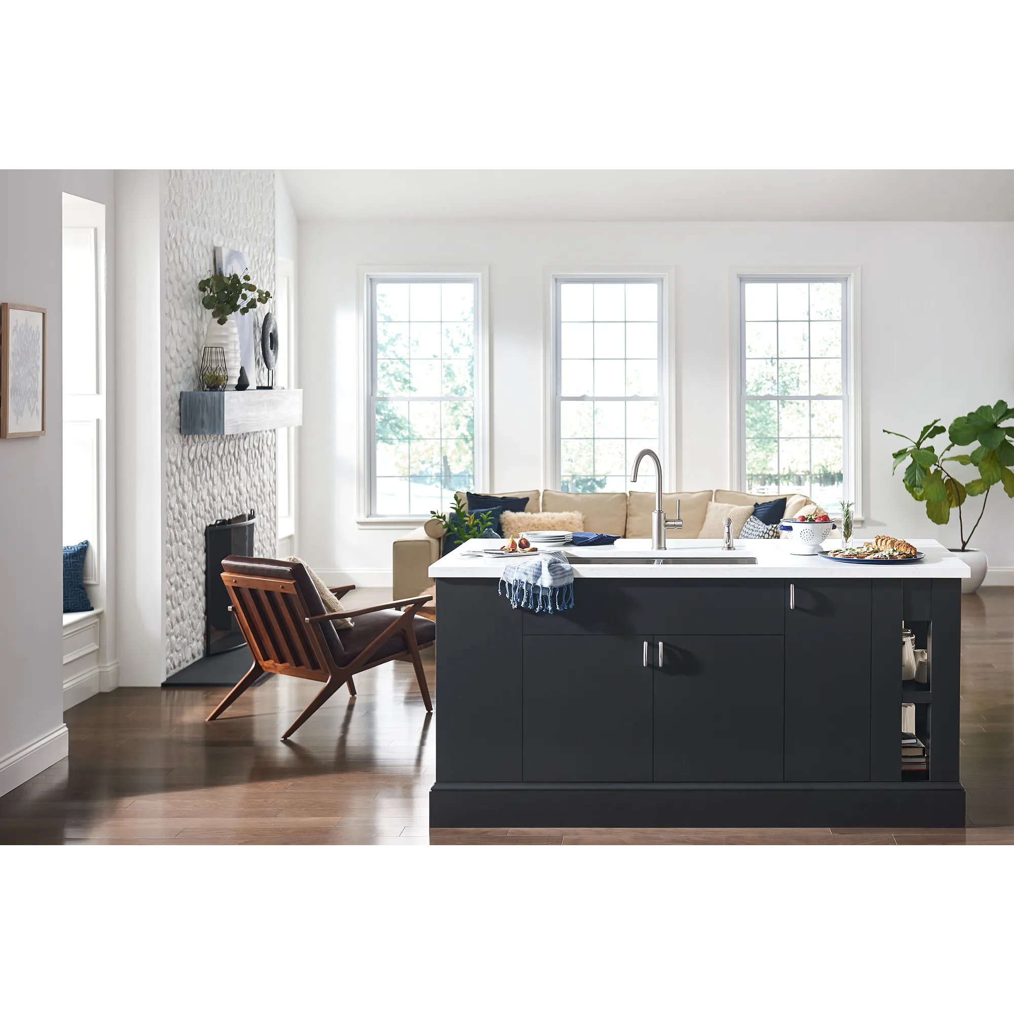 Sombra One-Handle Kitchen Faucet - Image 32