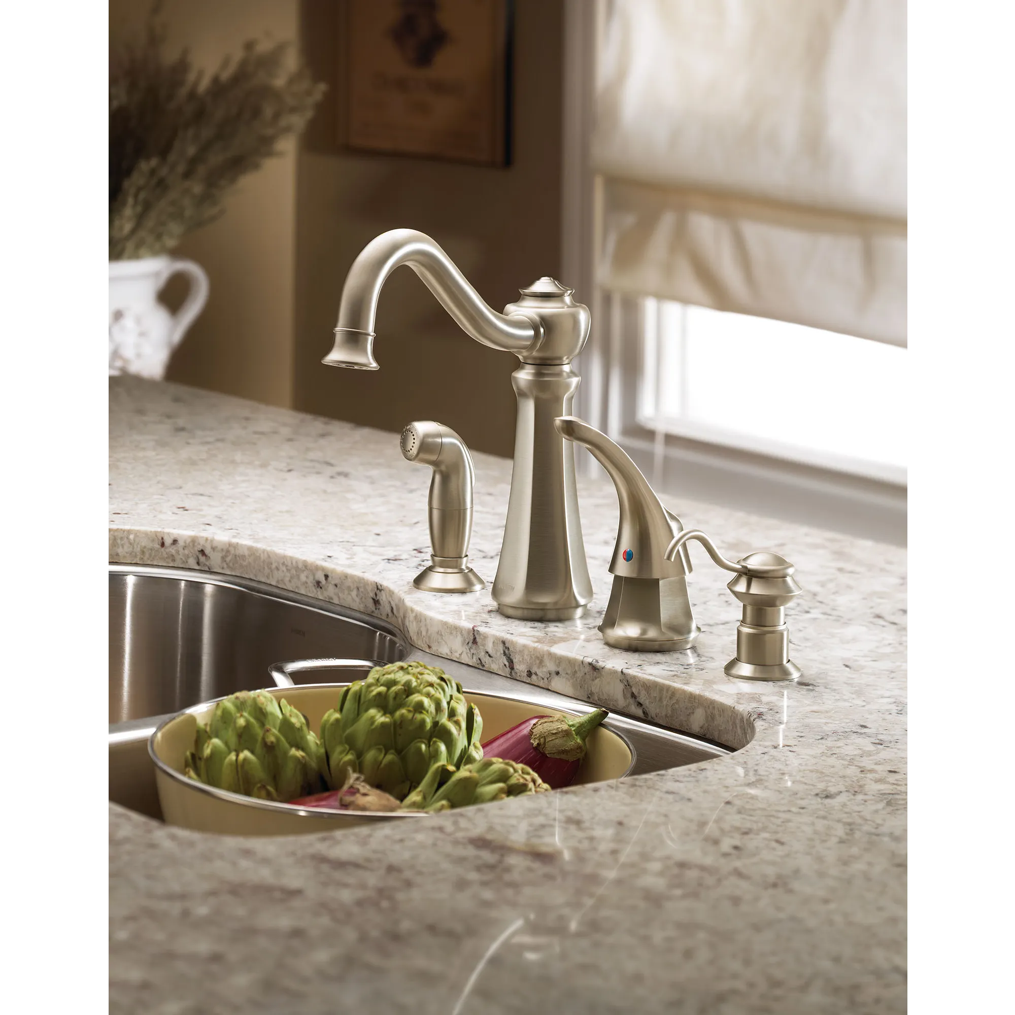 Traditional Chrome one-handle high arc kitchen faucet - Image 6