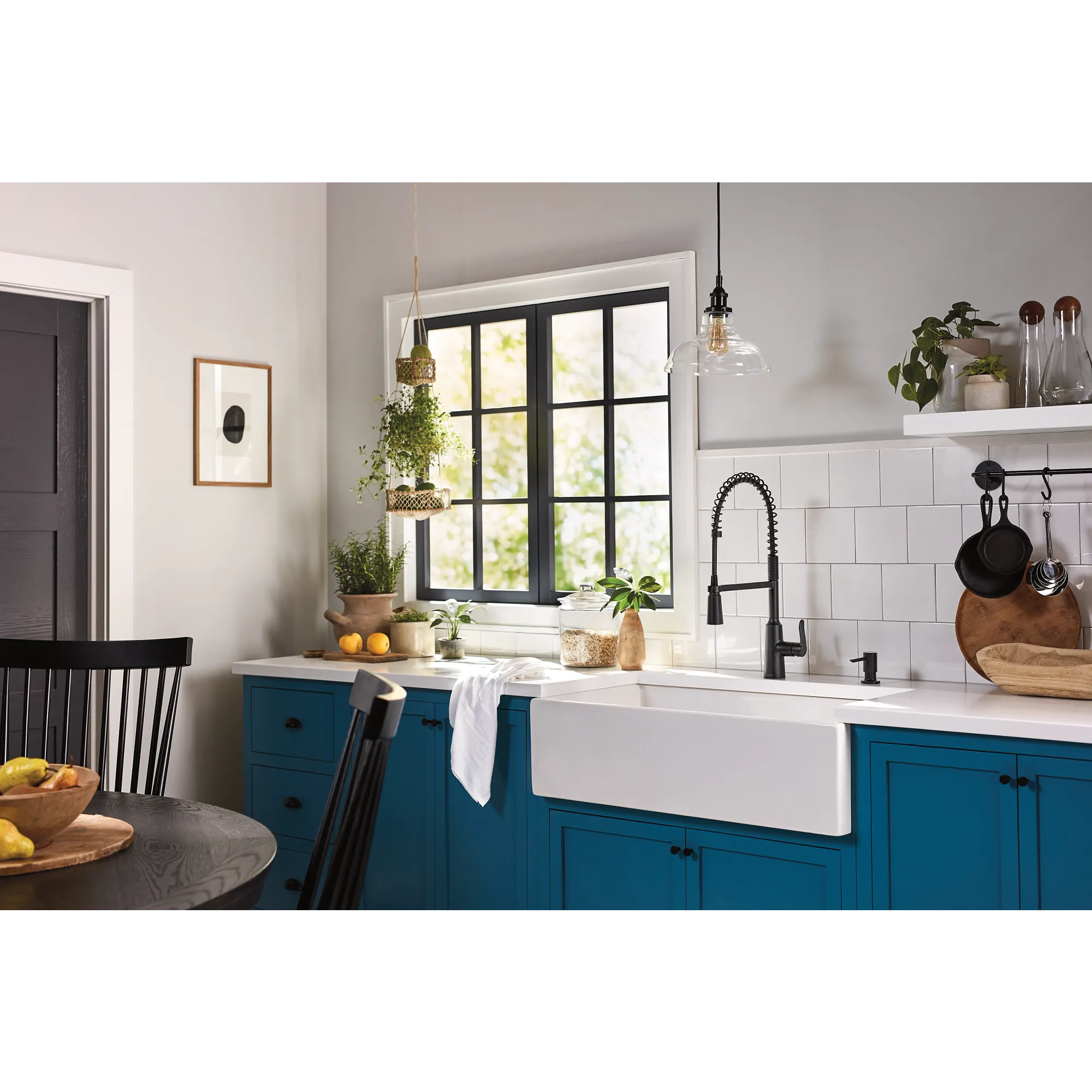Edwyn One-Handle Pre-Rinse Spring Pulldown Kitchen Faucet - Image 16