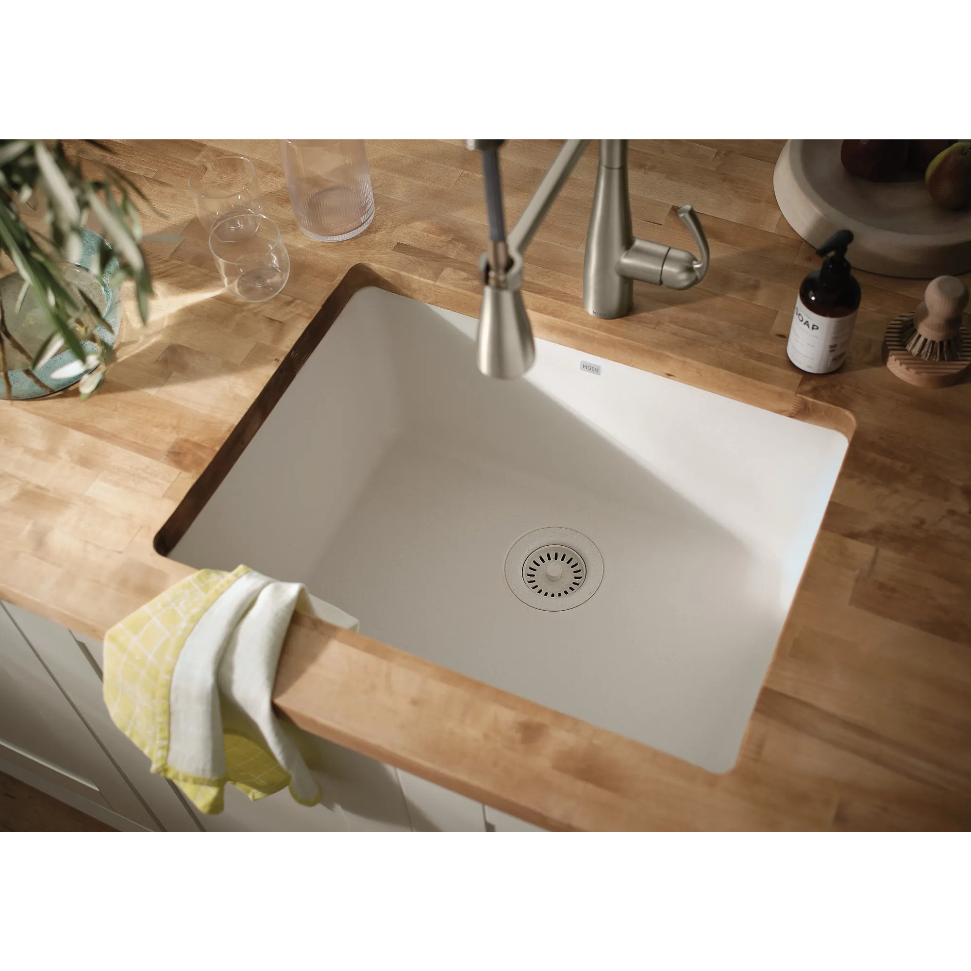 Essie One-Handle High Arc Pre-Rinse Spring Pulldown Kitchen Faucet - Image 22