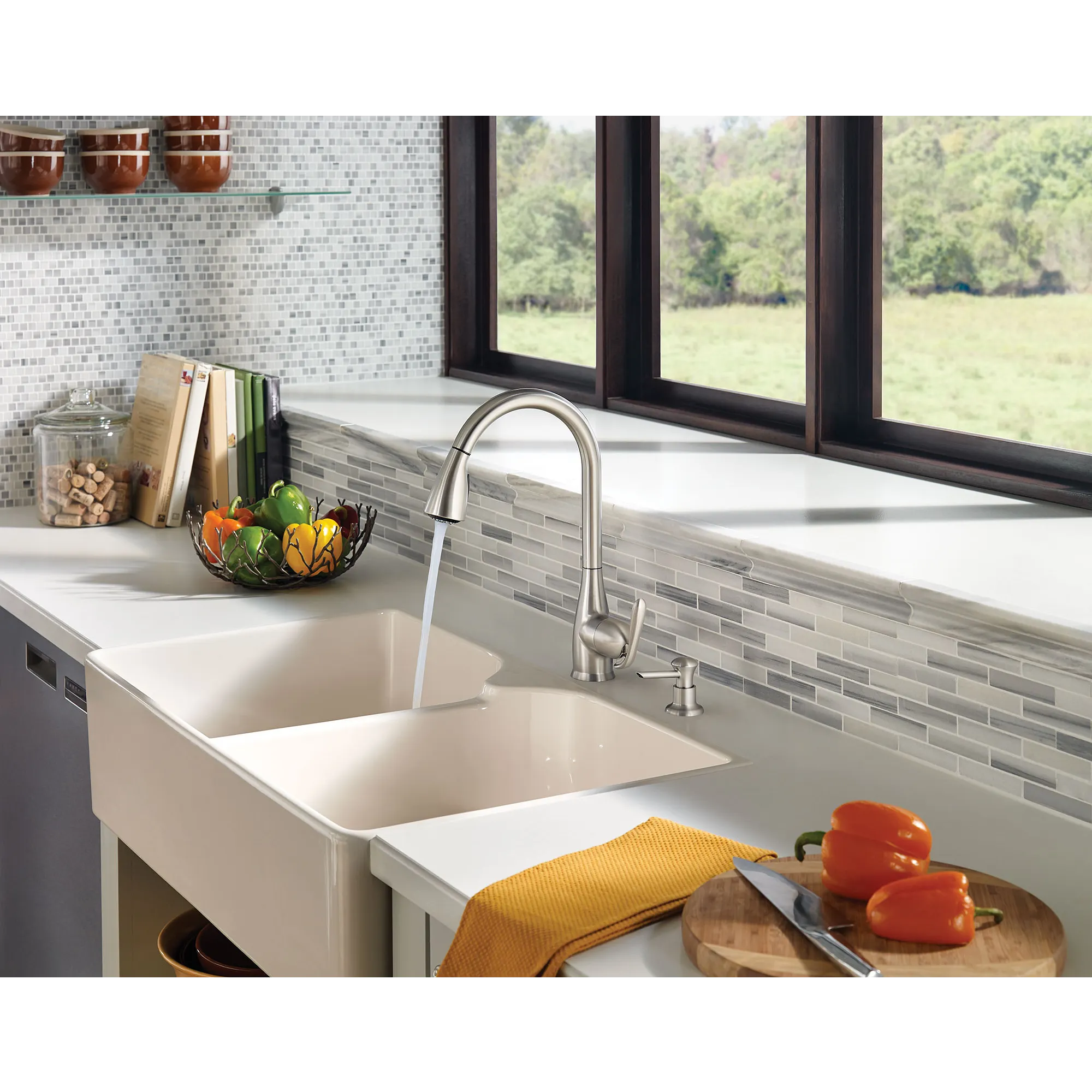 Haysfield Chrome one-handle high arc kitchen faucet - Image 3