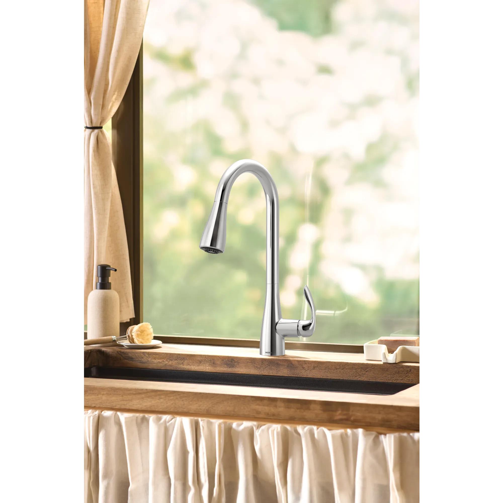 Georgene Chrome one-handle high arc pulldown kitchen faucet - Image 5
