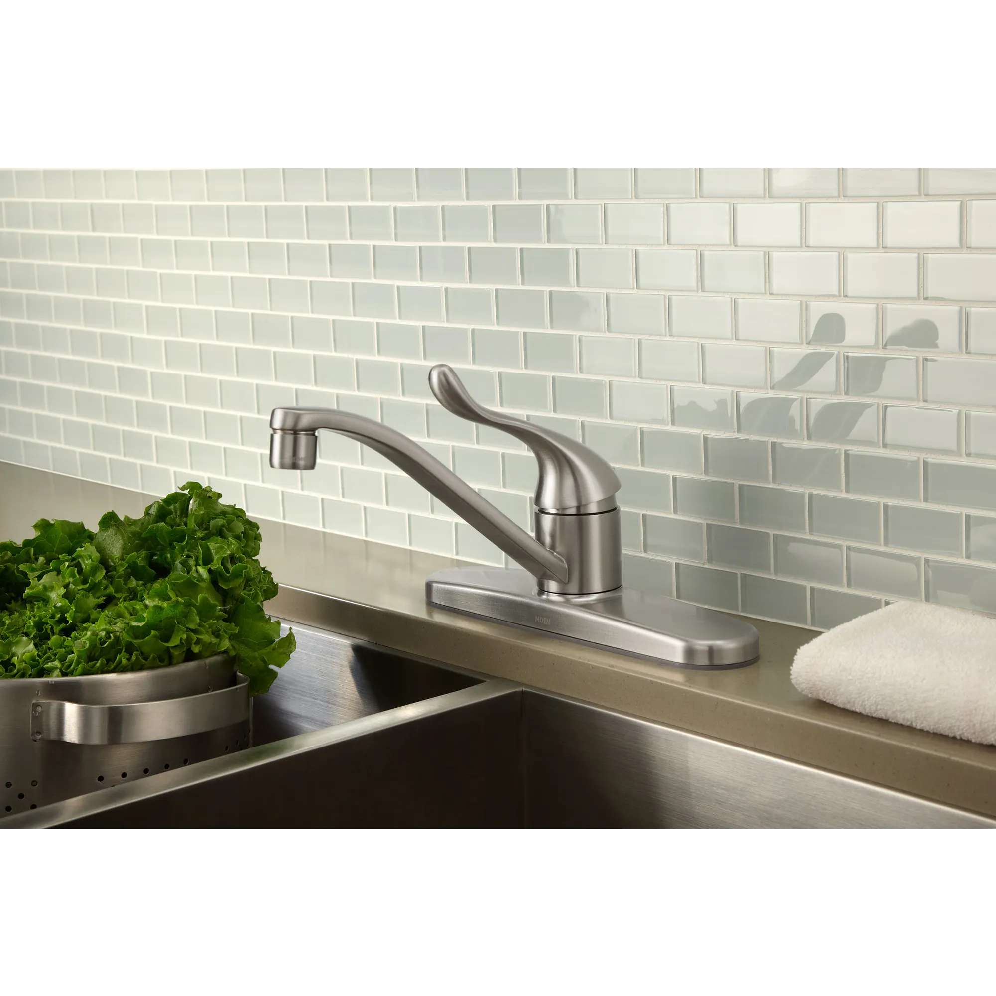 Manor Spot resist stainless one-handle low arc kitchen faucet - Image 2