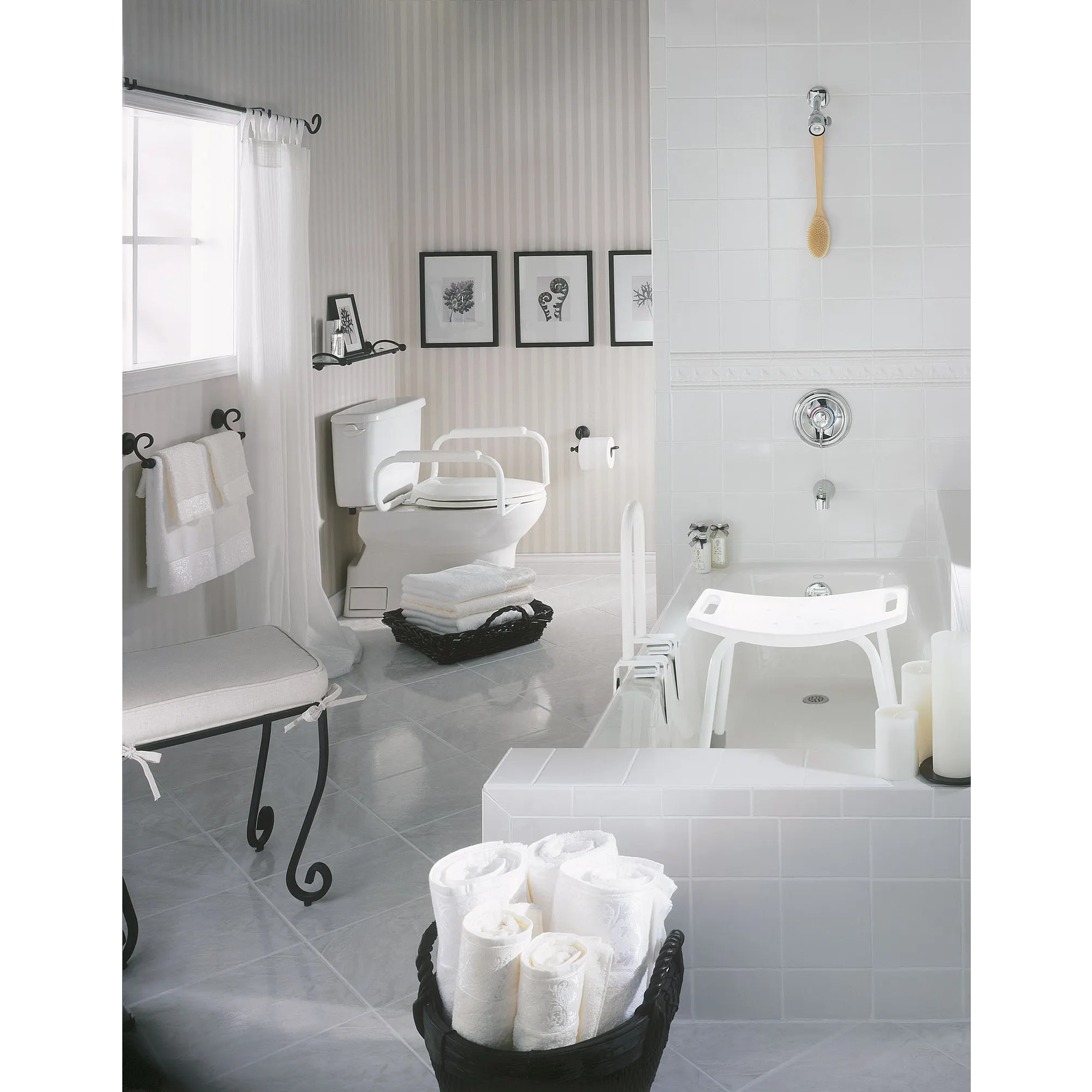 Moen Home Care Toilet Safety Bar - Image 7