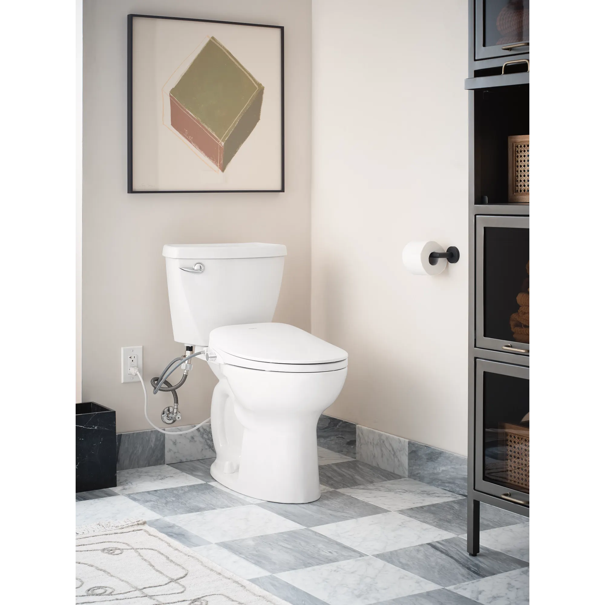 Moen 2-series Electronic Bidet Seat - Image 3