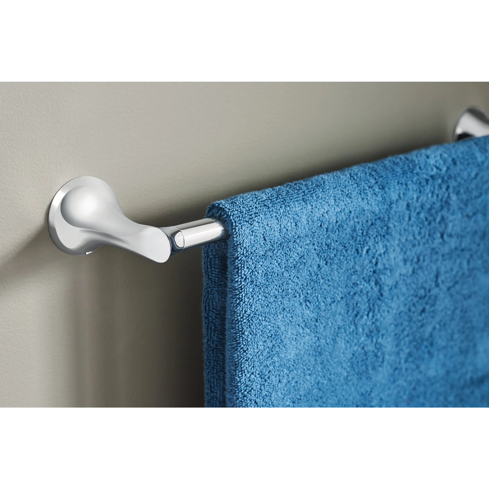 Darcy Chrome 18" Towel Bar - Image 2