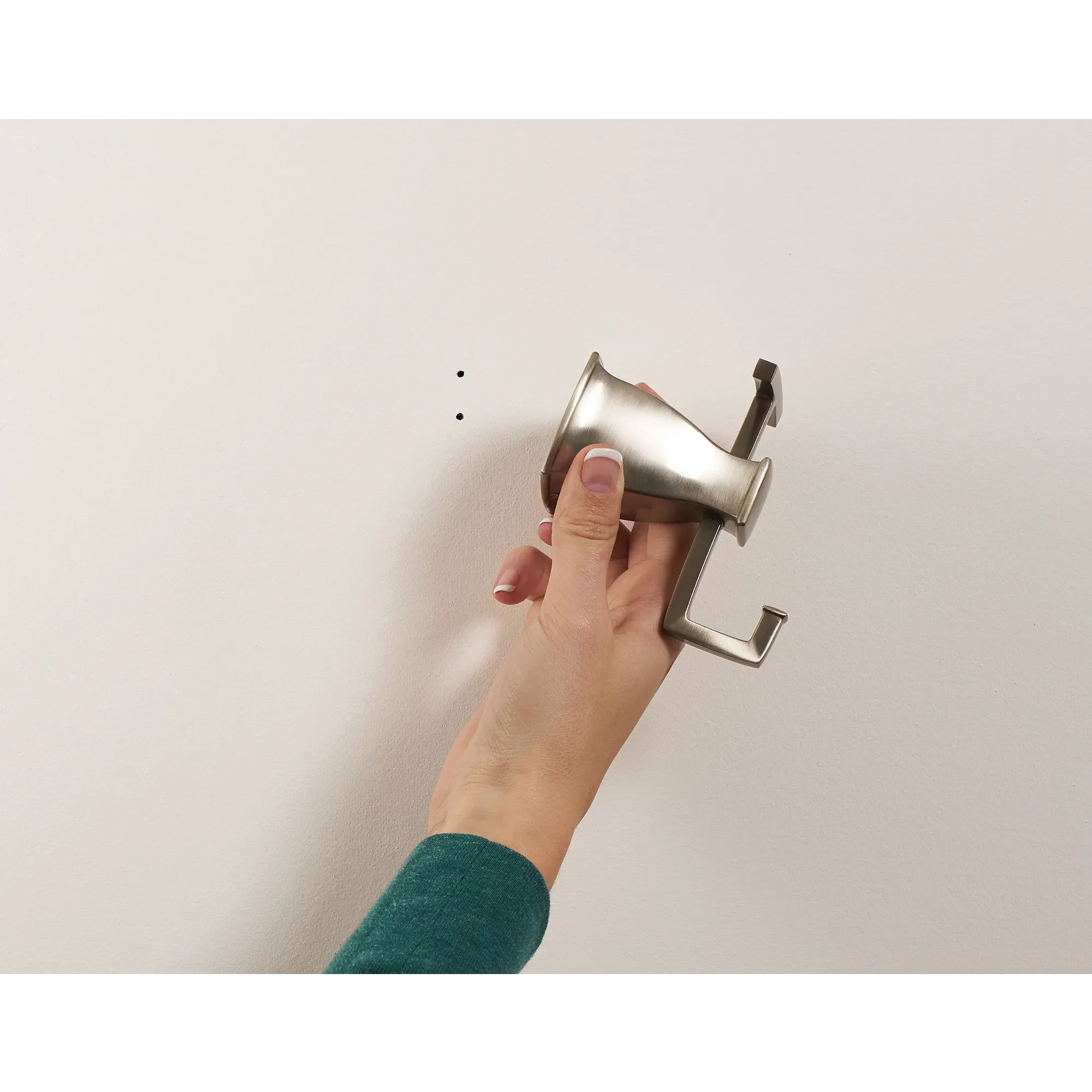 Hensley Chrome Double Robe Hook - Image 15