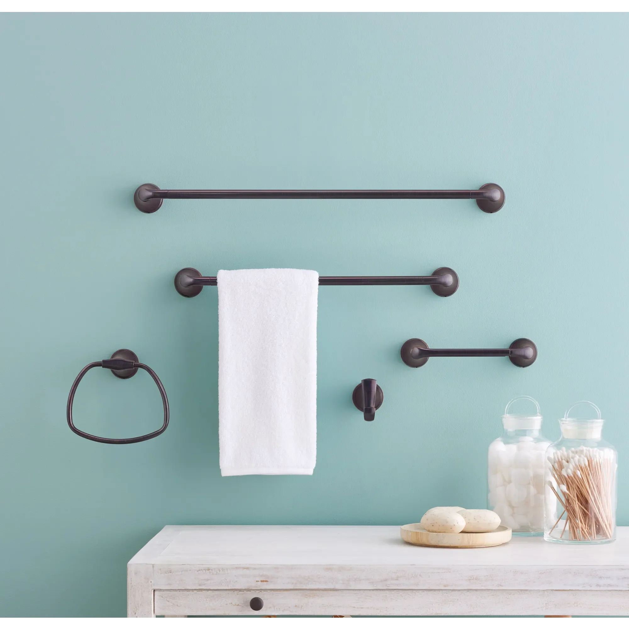 Tiffin Towel Ring - Image 19